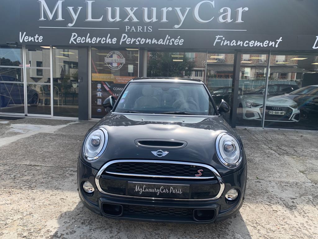 Photo de MINI HATCH 5 PORTES F55 LCI