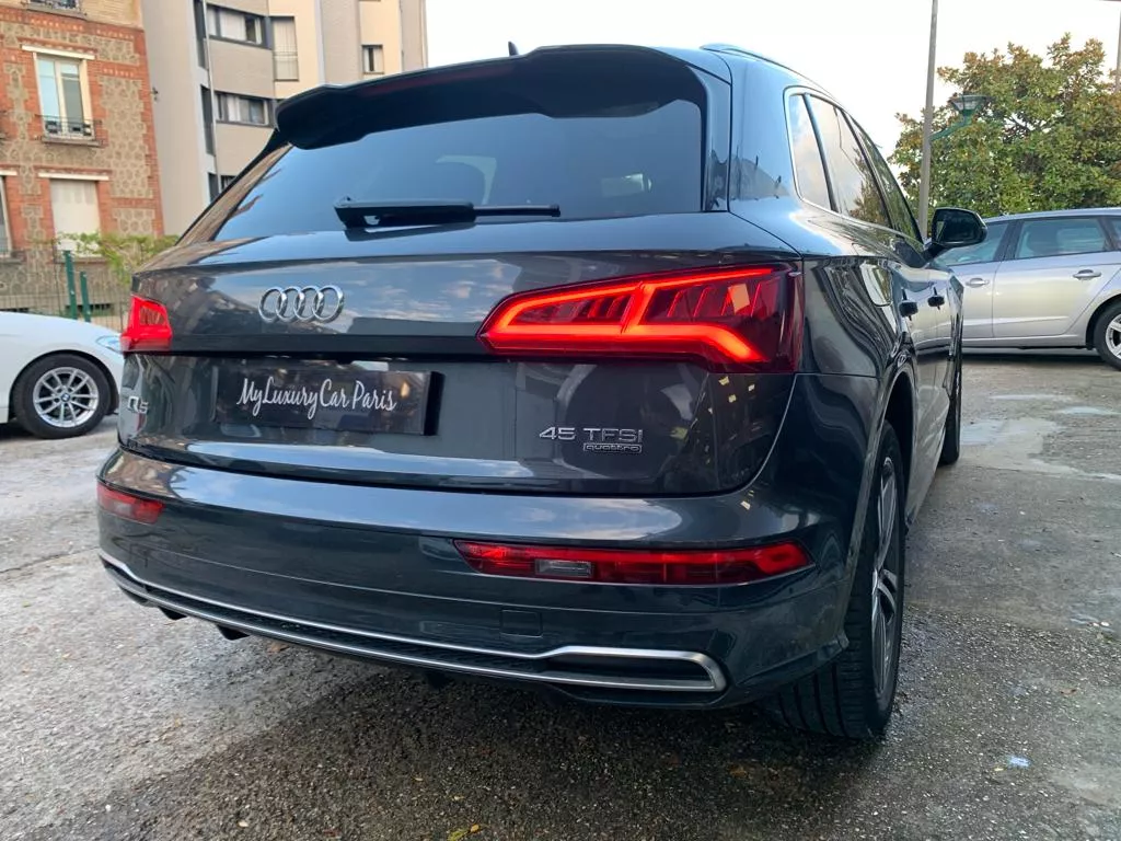 Photo de AUDI Q5