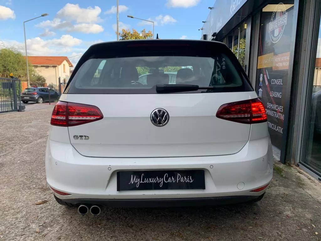 Photo de VOLKSWAGEN GOLF