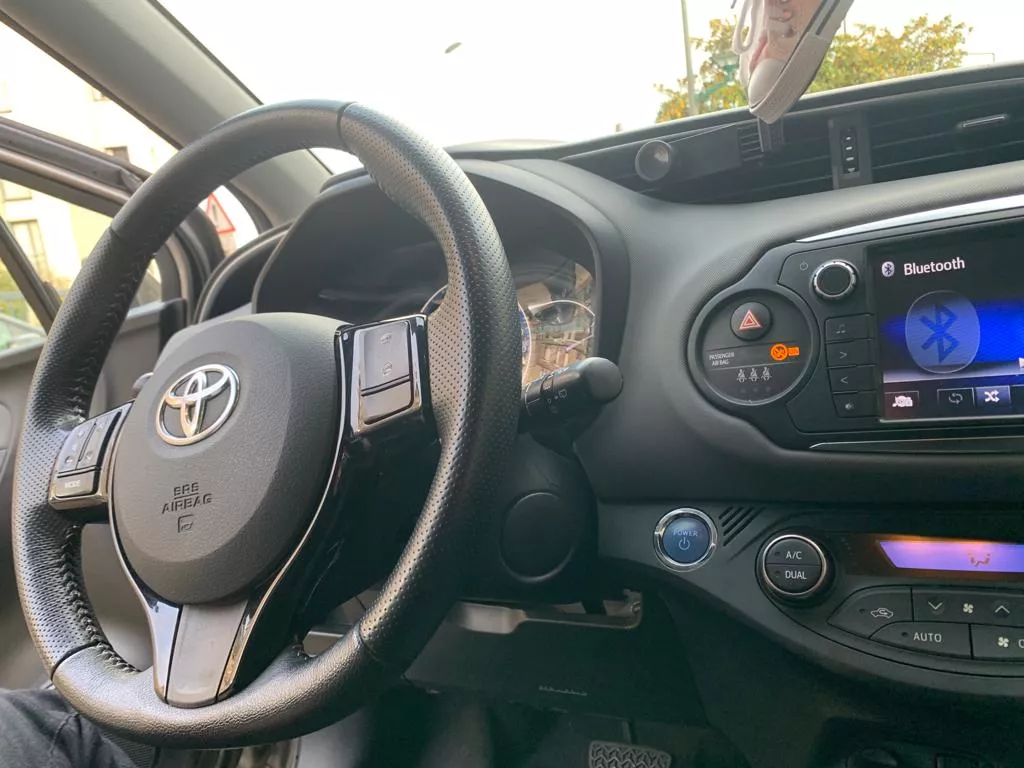 Photo de TOYOTA YARIS