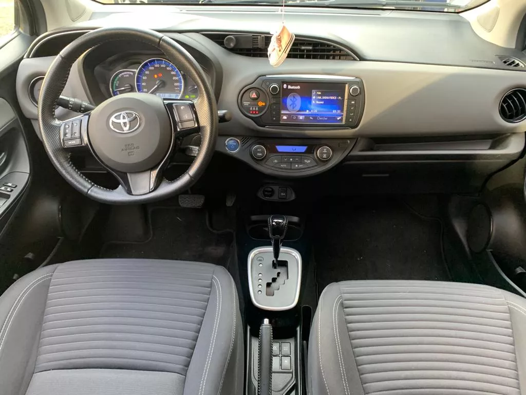 Photo de TOYOTA YARIS