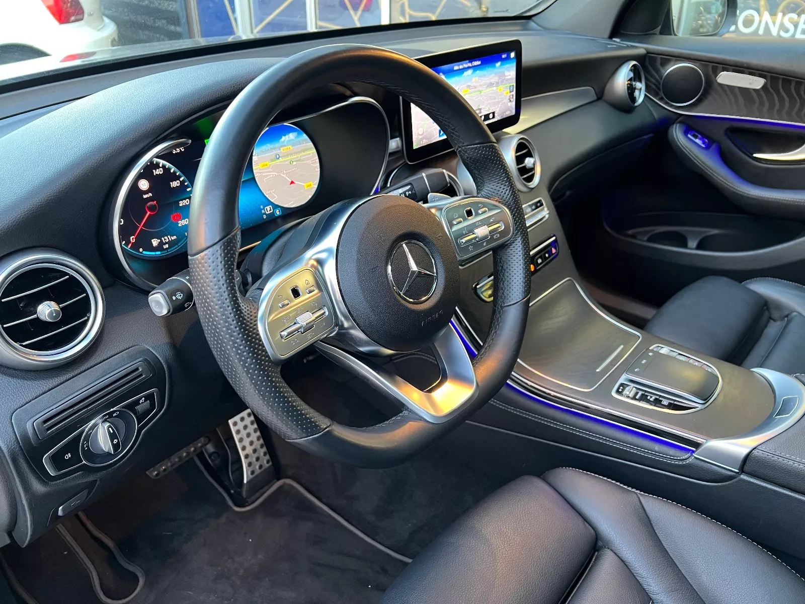 Photo de MERCEDES GLC