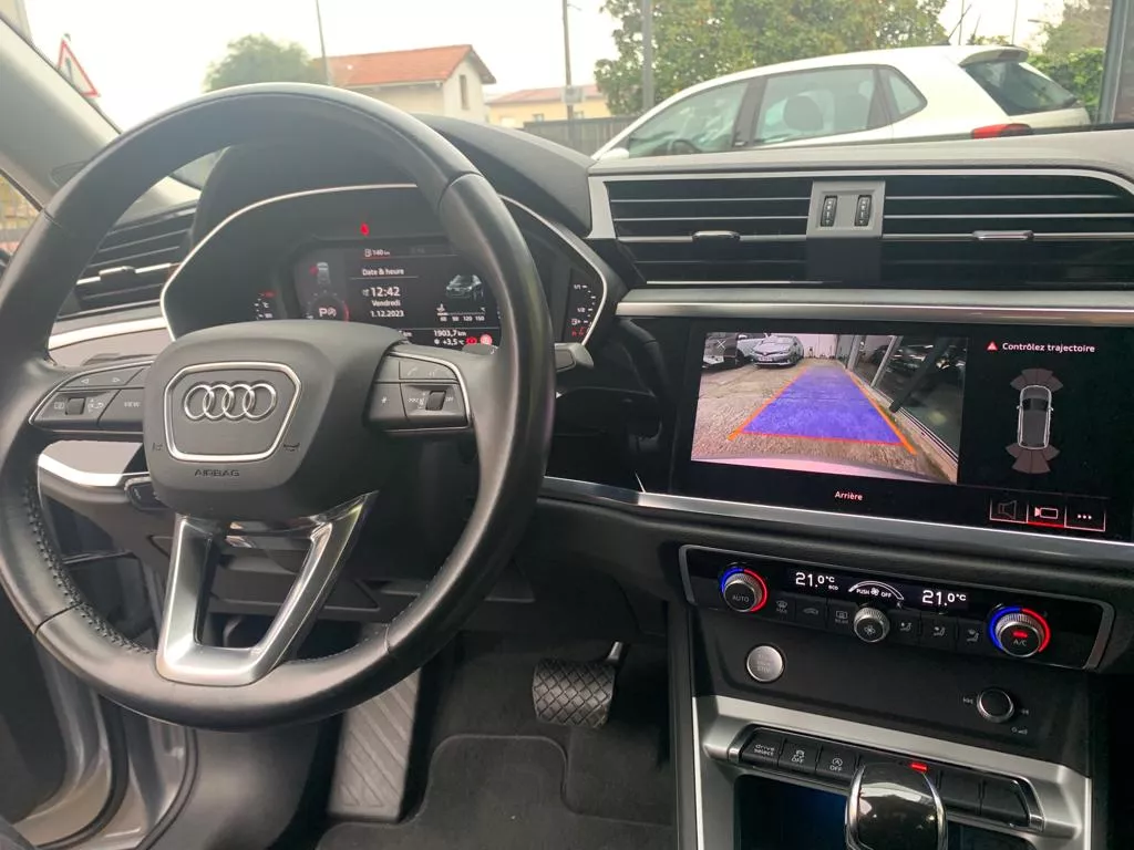 Photo de AUDI Q3