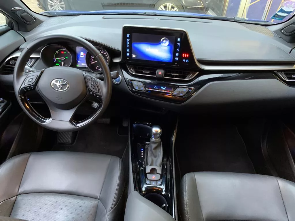 Photo de TOYOTA C-HR