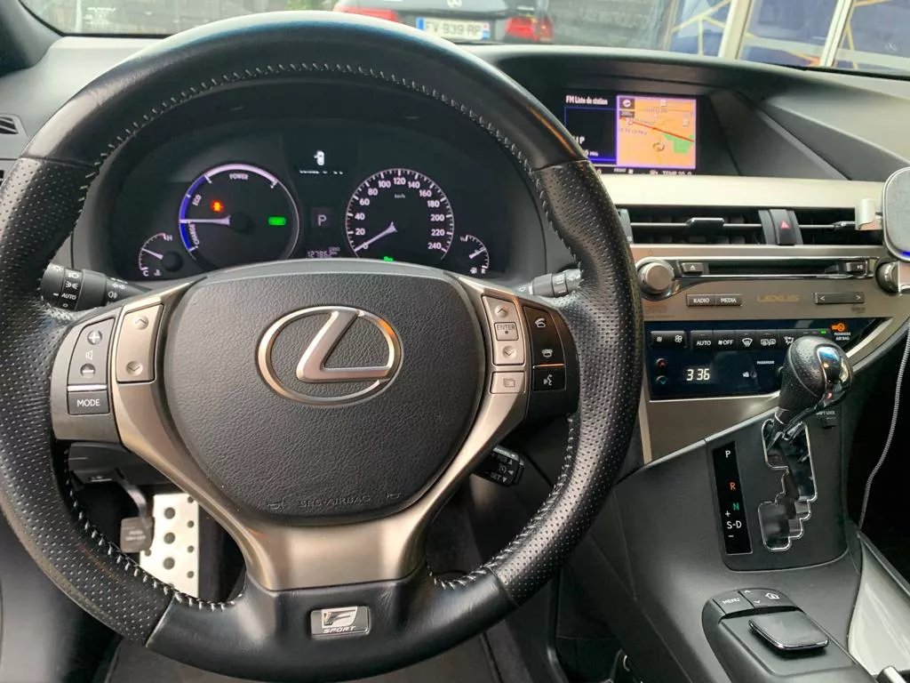 Photo de LEXUS RX