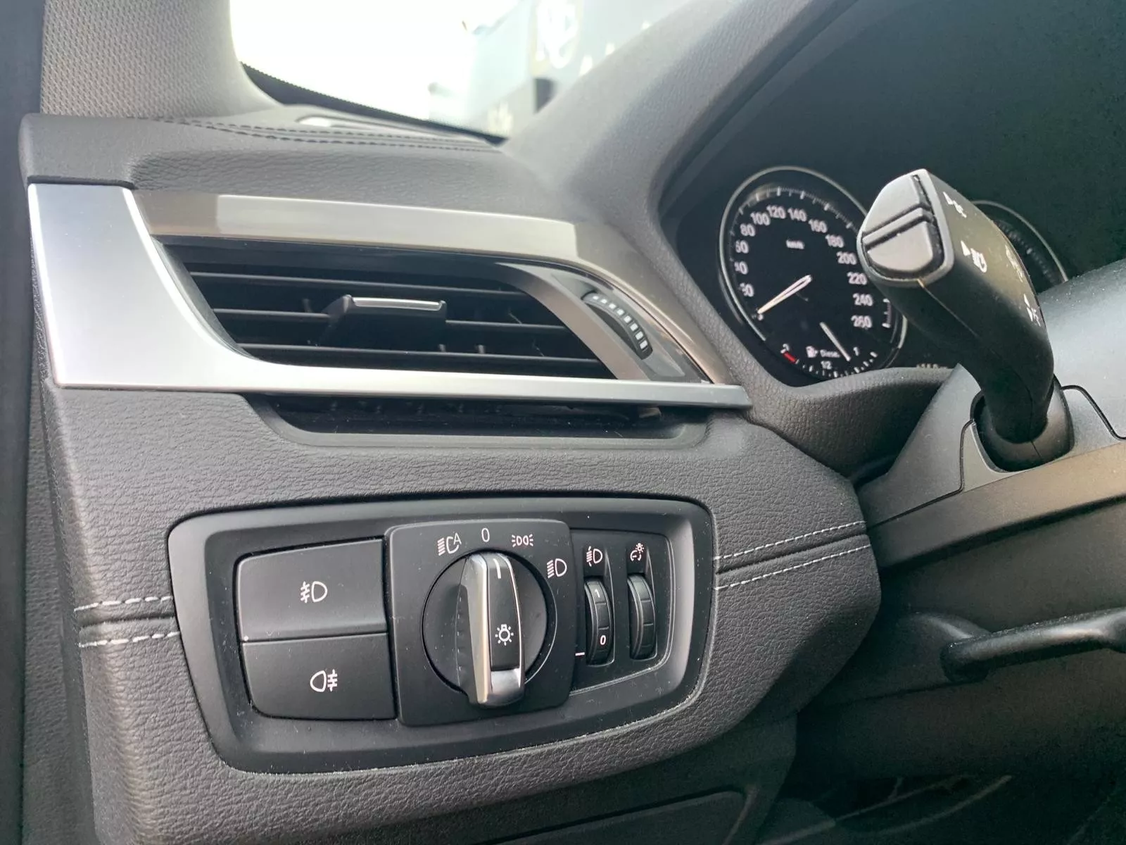 Photo de BMW X1 F48 LCI