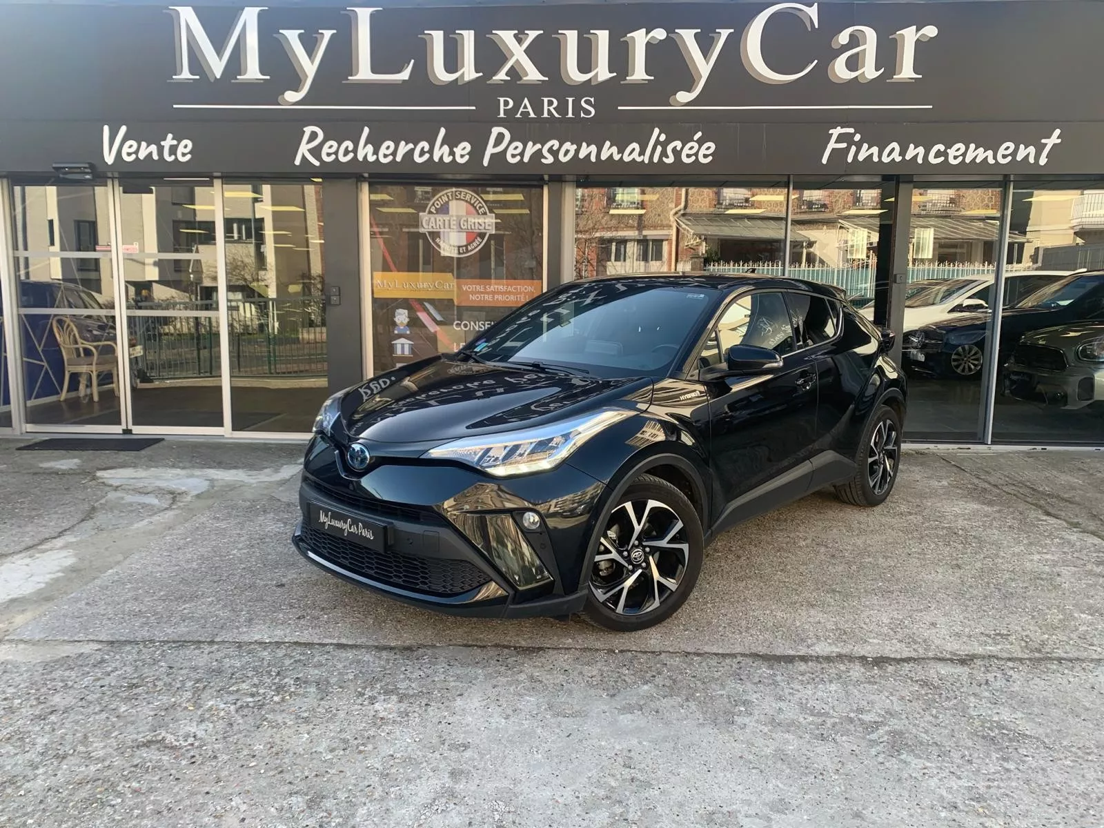 Photo de TOYOTA C-HR HYBRIDE MY20