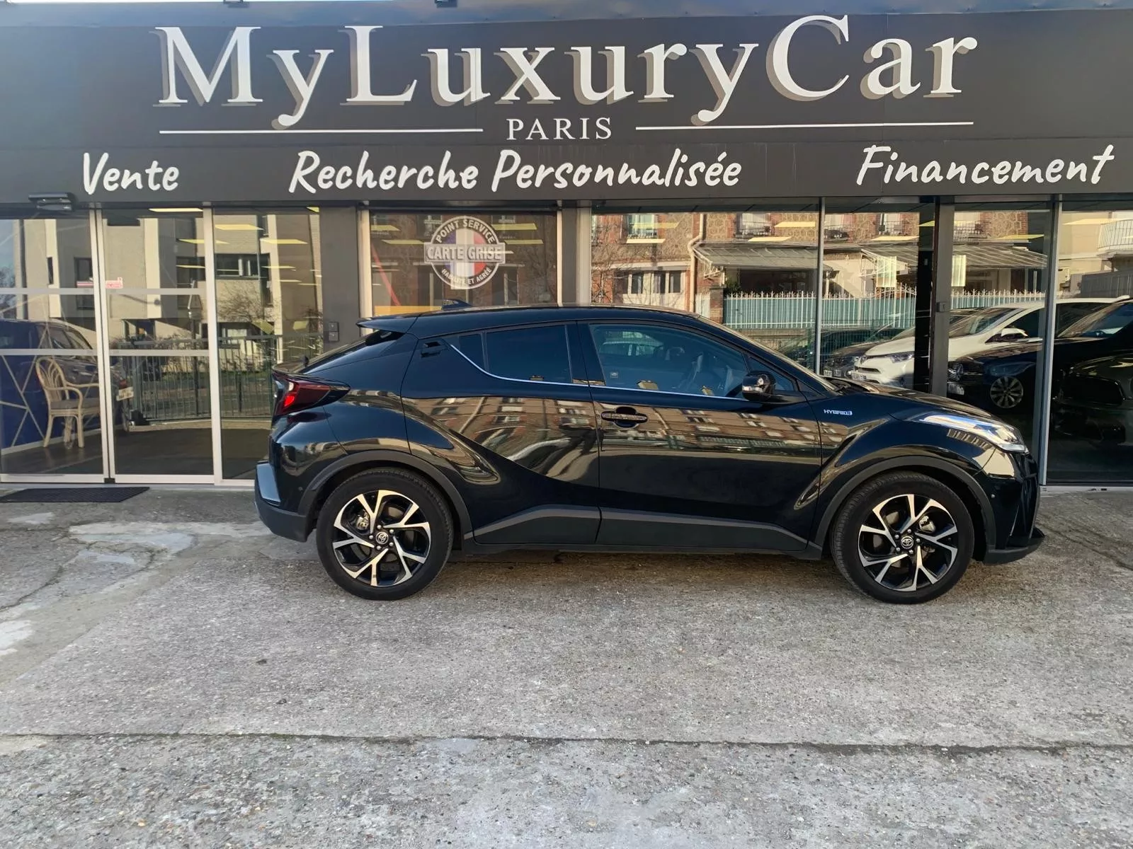 Photo de TOYOTA C-HR HYBRIDE MY20