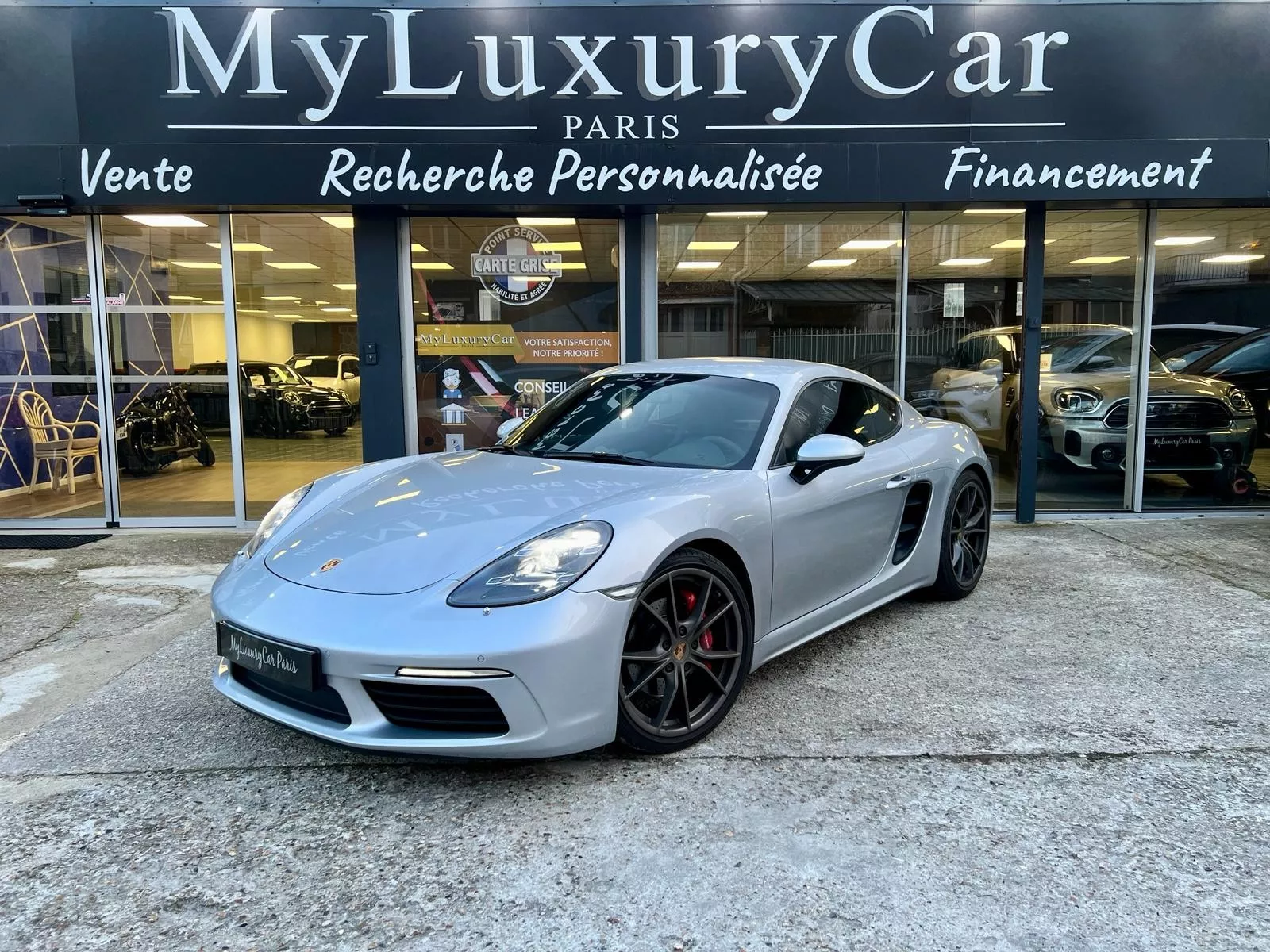 Photo de PORSCHE CAYMAN