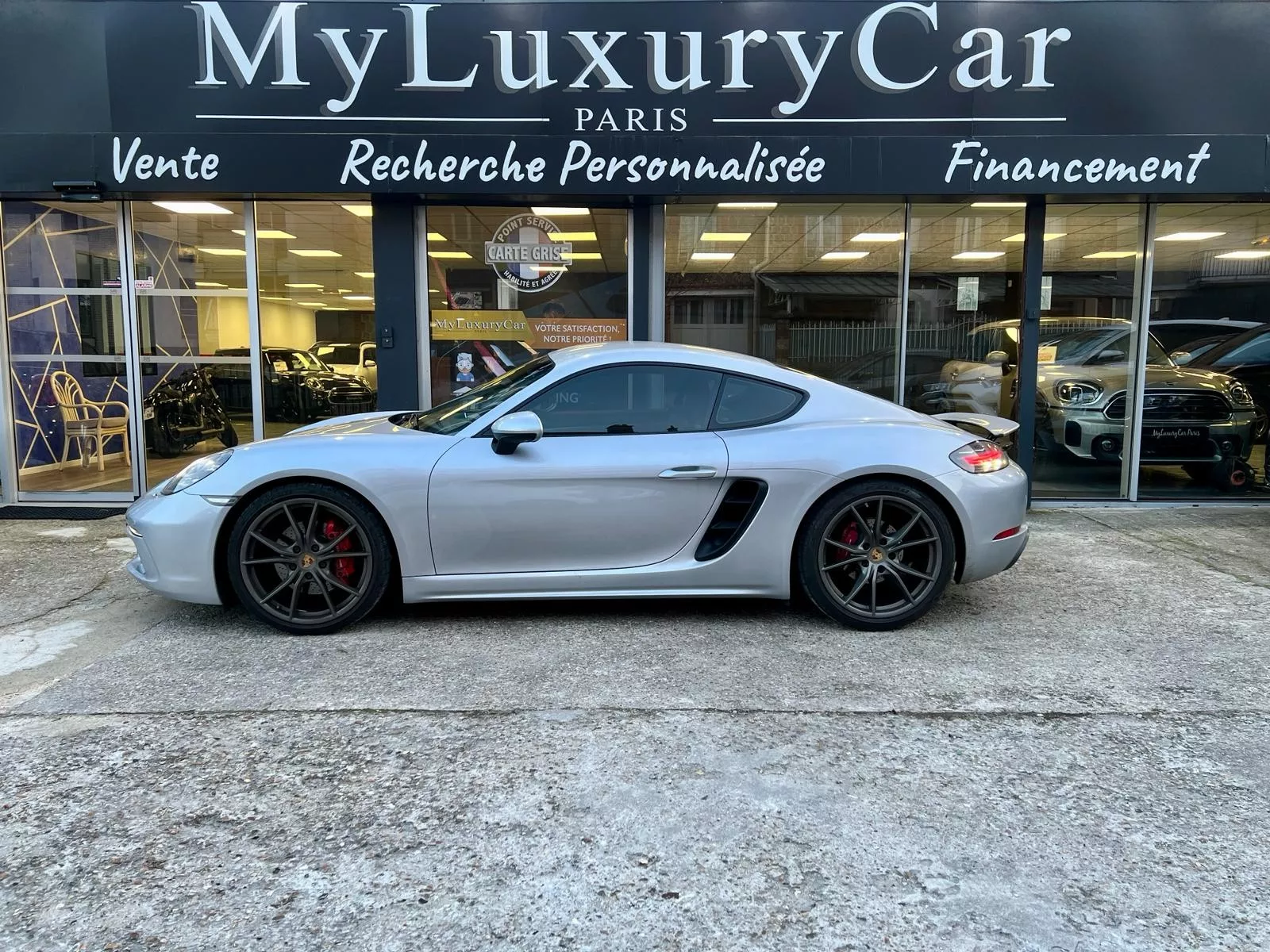 Photo de PORSCHE CAYMAN