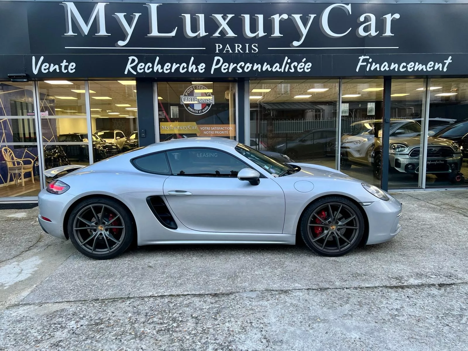 Photo de PORSCHE CAYMAN