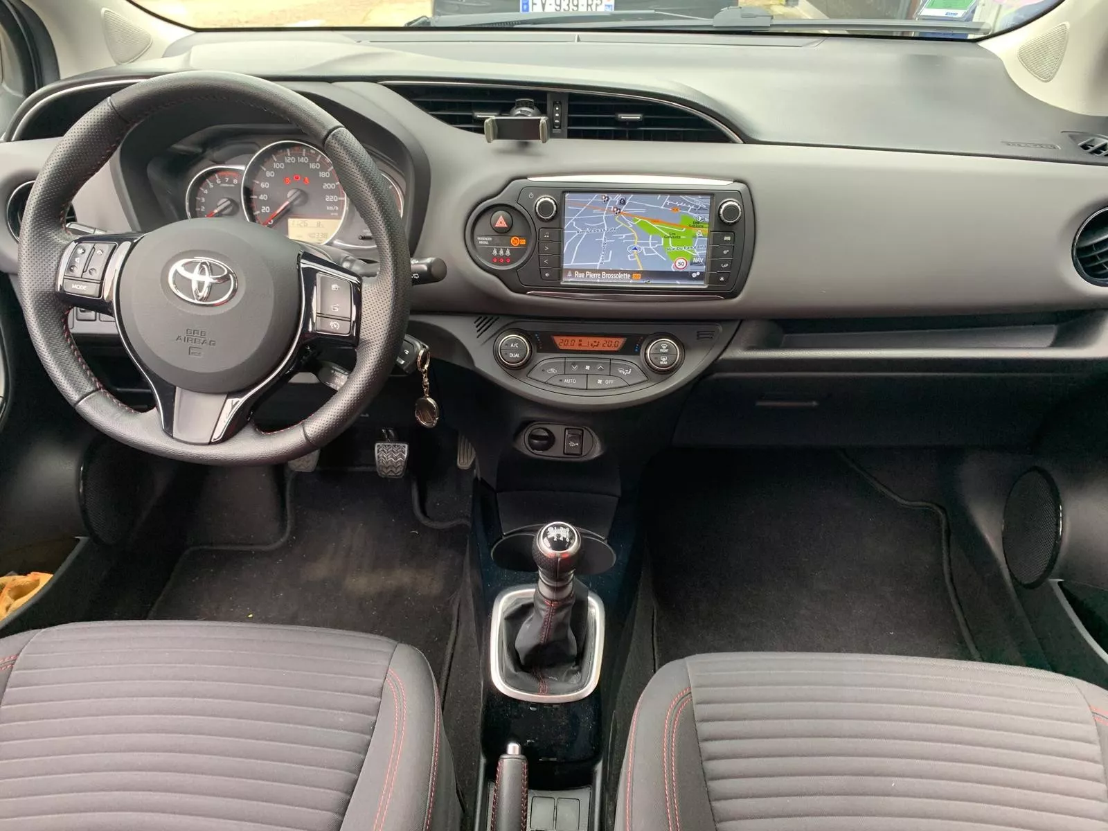 Photo de TOYOTA YARIS