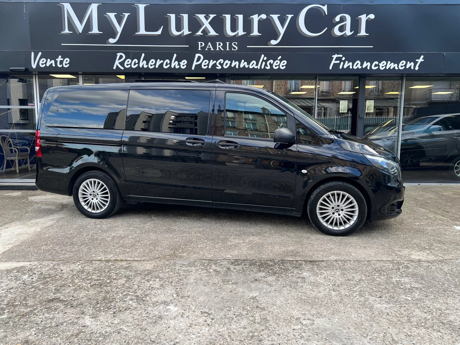 Photo de MERCEDES VITO