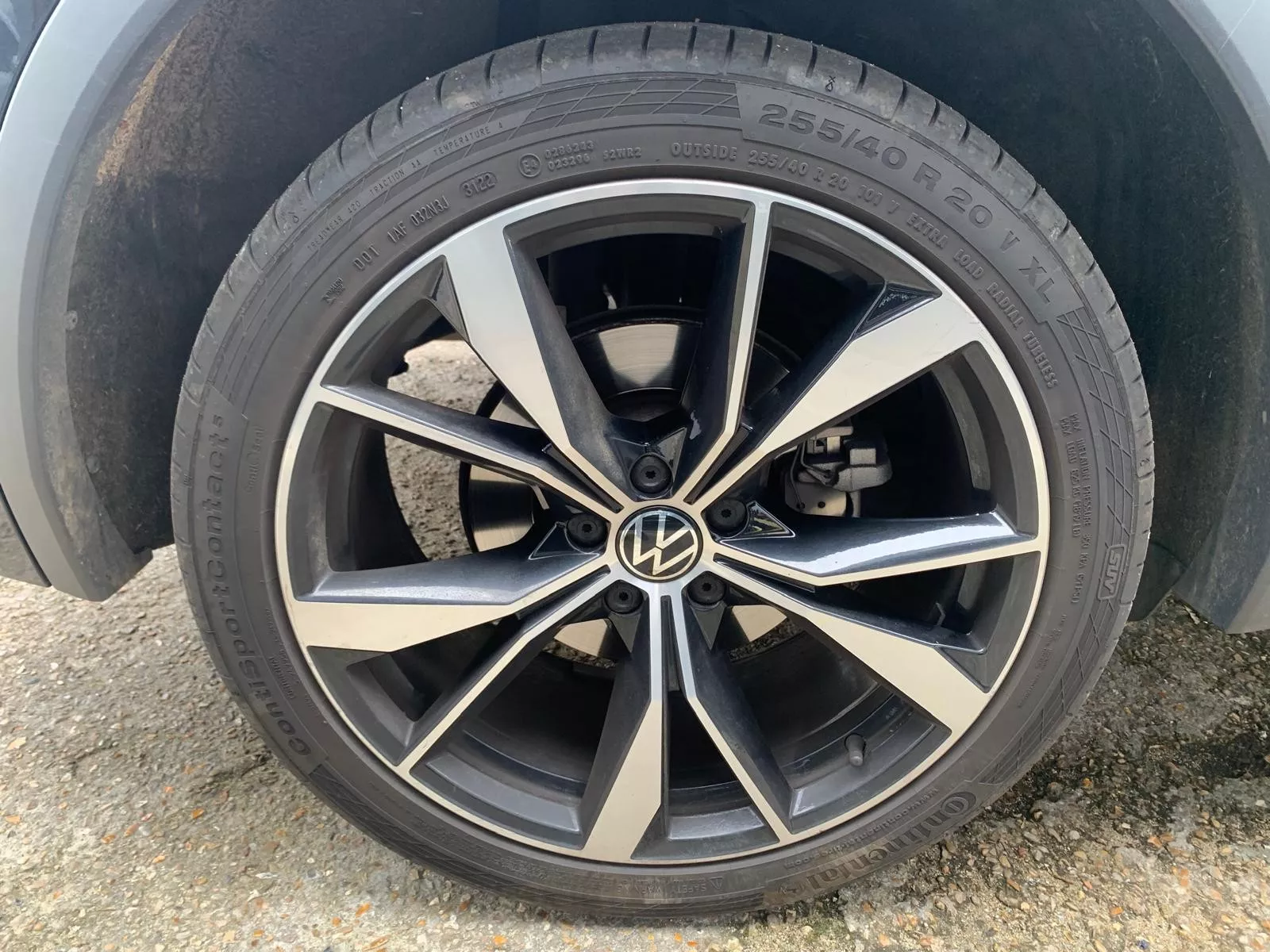 Photo de VOLKSWAGEN TIGUAN