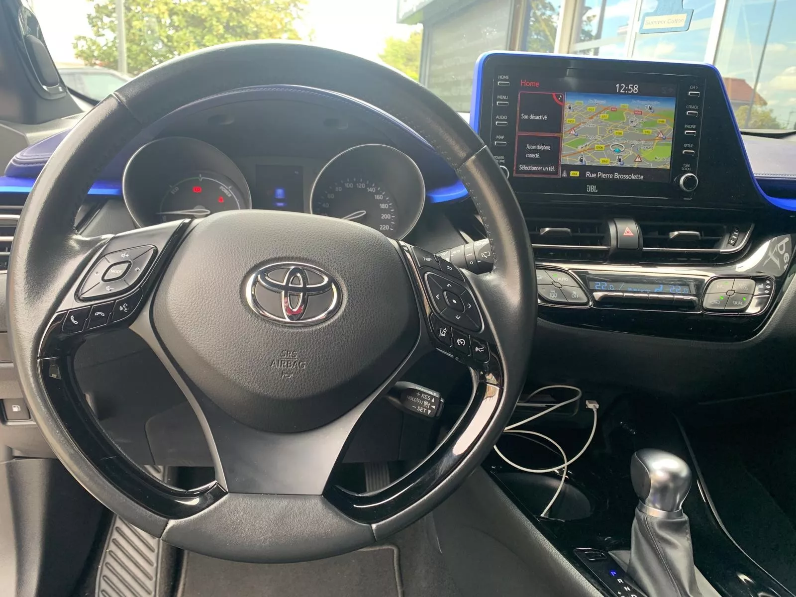 Photo de TOYOTA C-HR HYBRIDE MY20