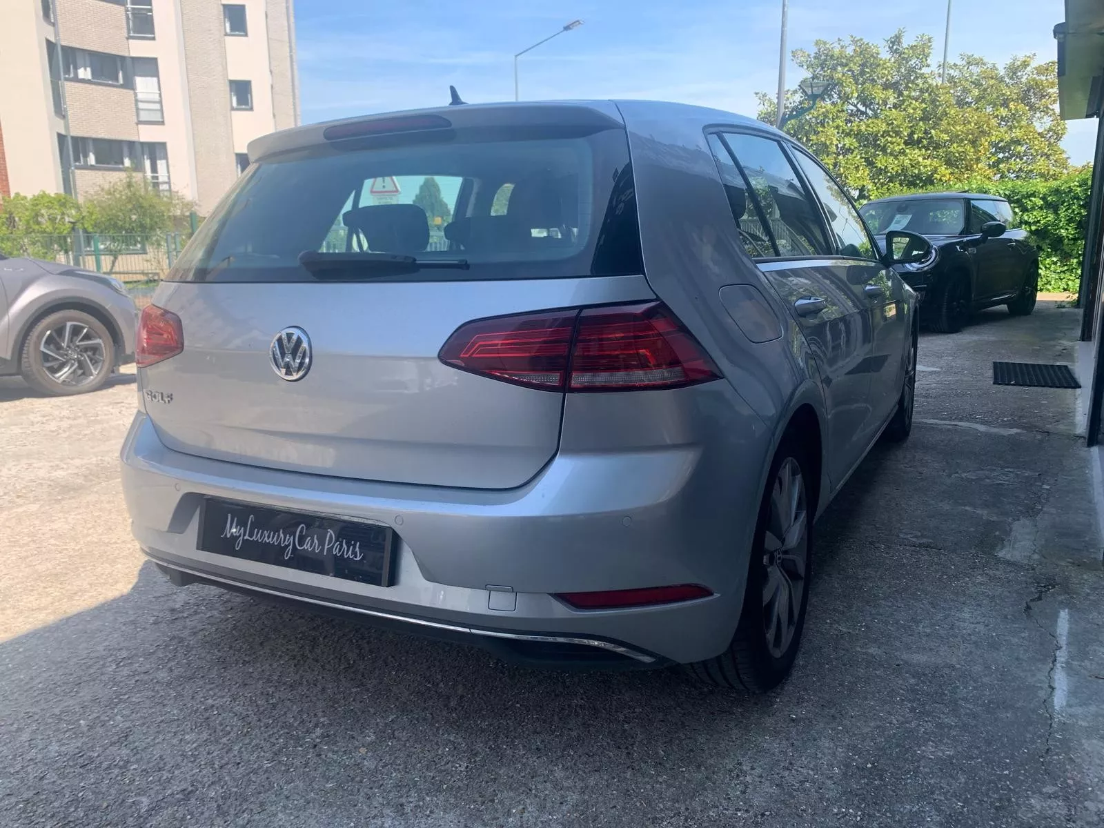 Photo de VOLKSWAGEN GOLF