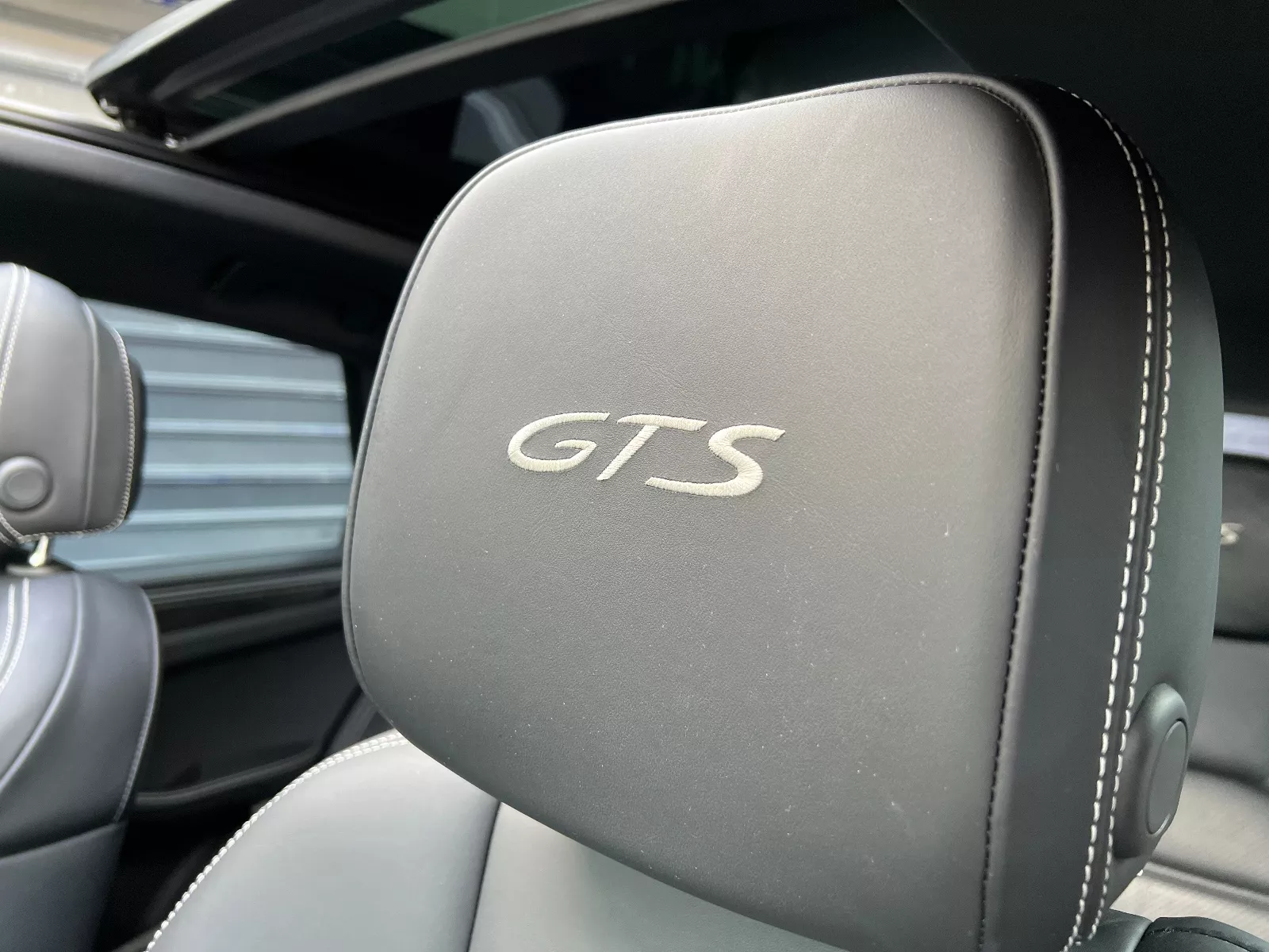 Photo de PORSCHE MACAN