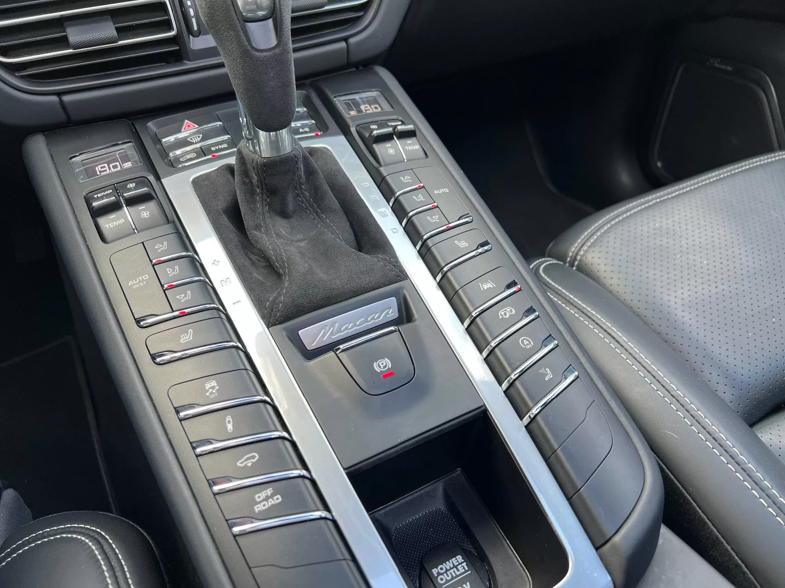 Photo de PORSCHE MACAN