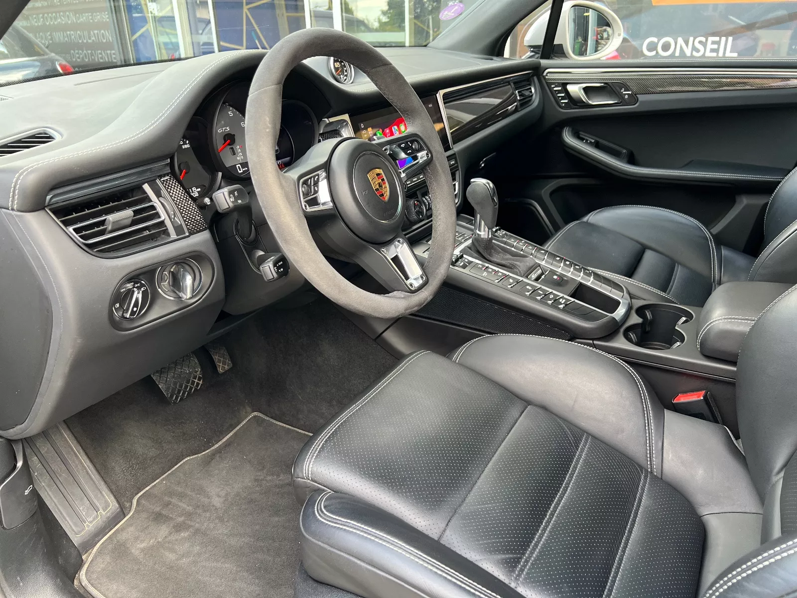 Photo de PORSCHE MACAN