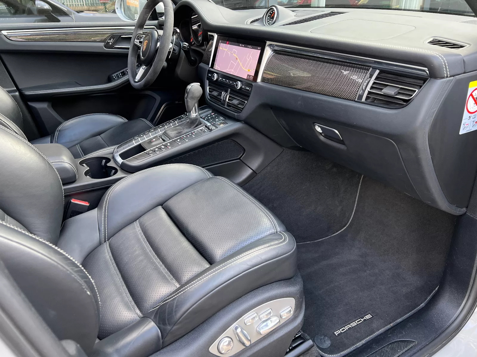 Photo de PORSCHE MACAN