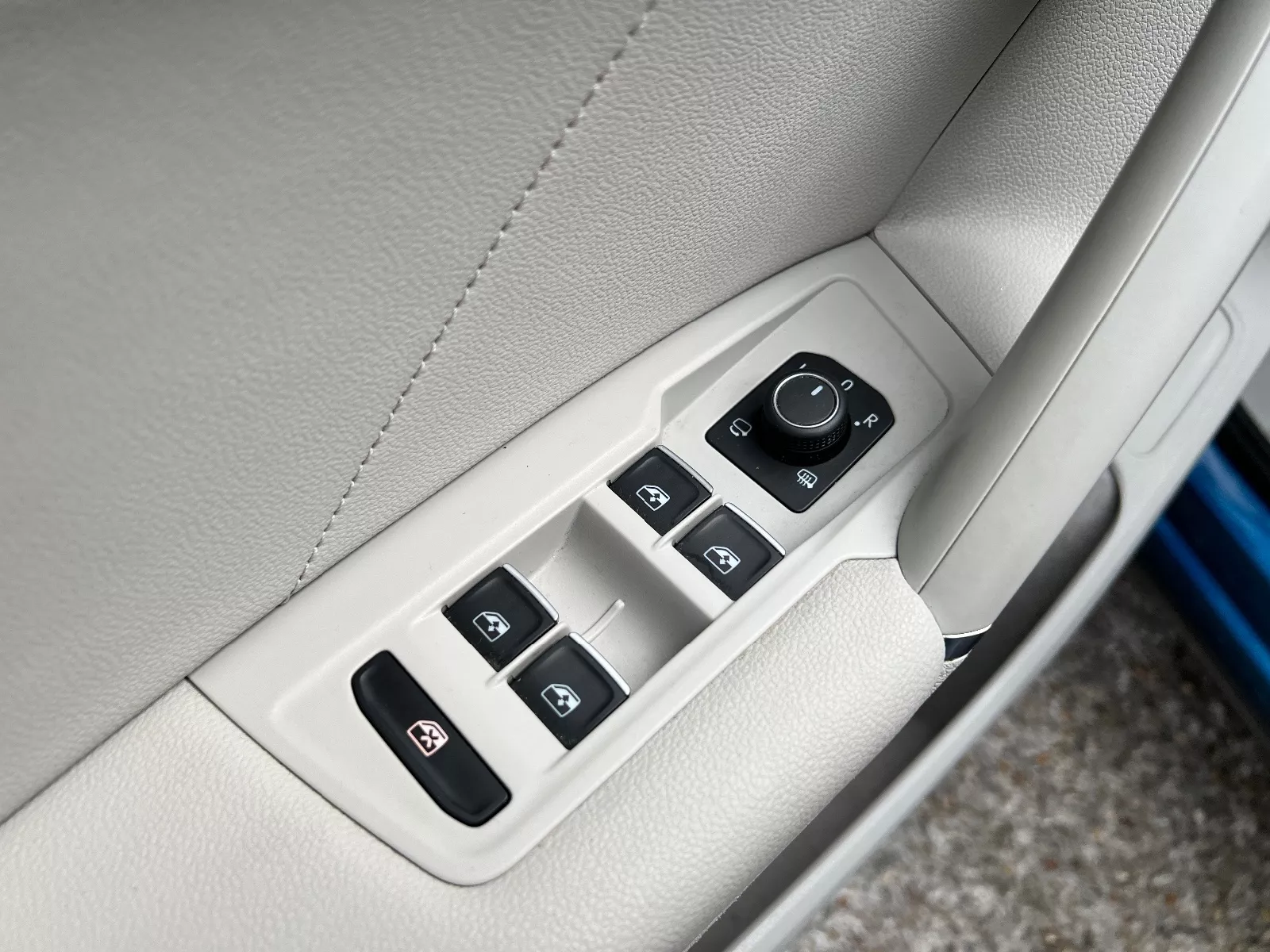 Photo de VOLKSWAGEN TIGUAN