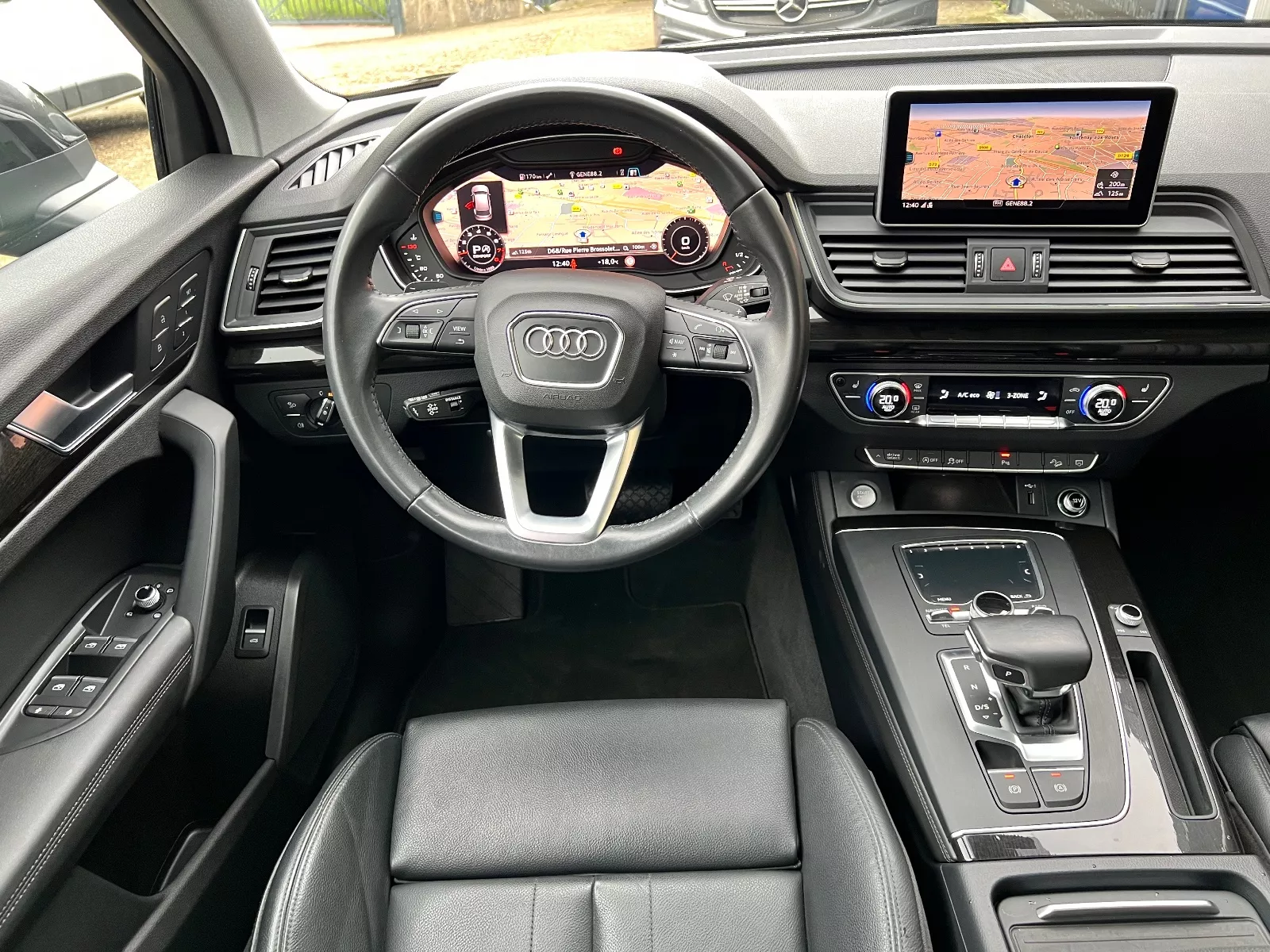 Photo de AUDI Q5