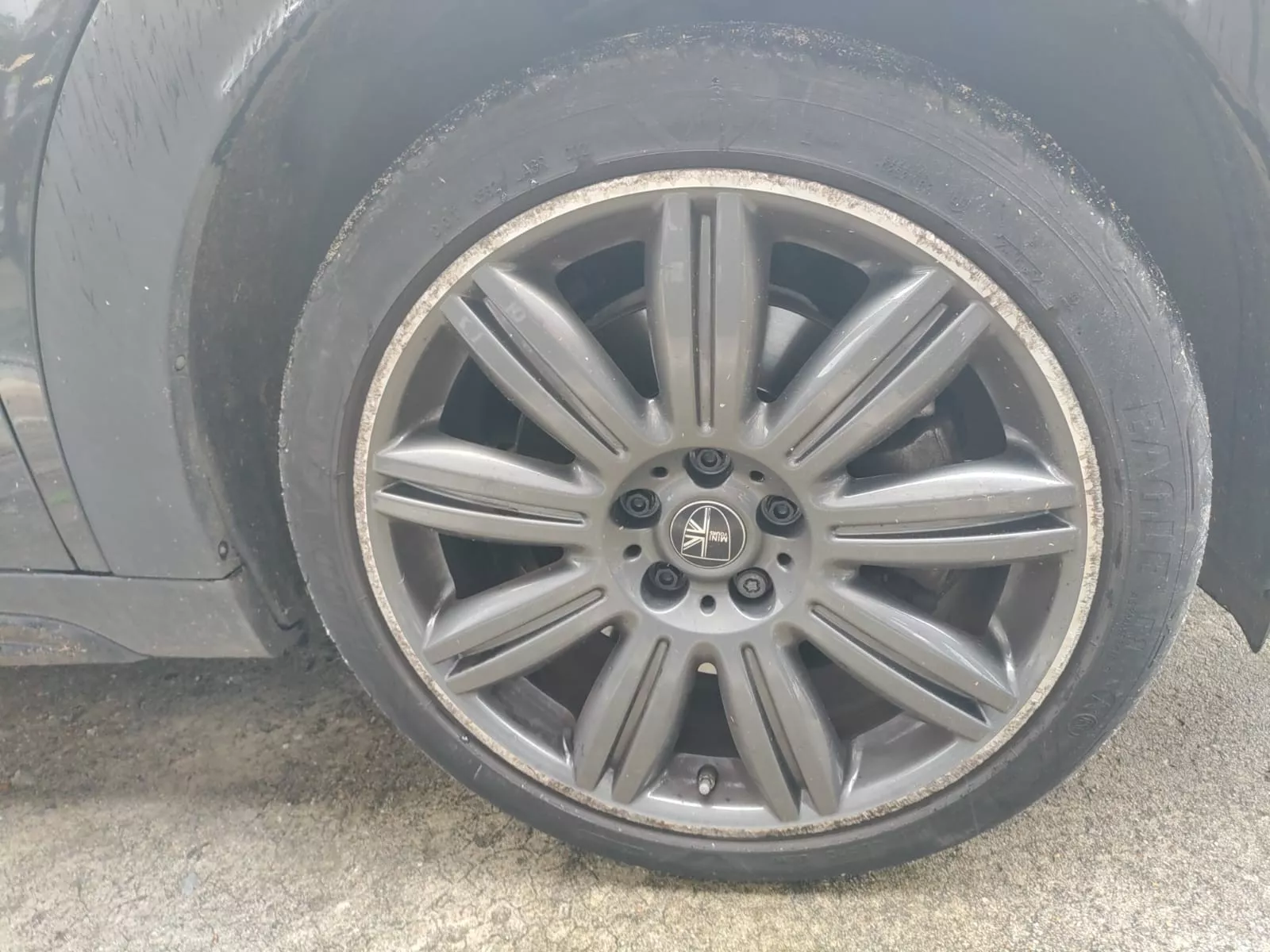 Photo de MINI COUNTRYMAN II (F60) COOPER SE ALL4 