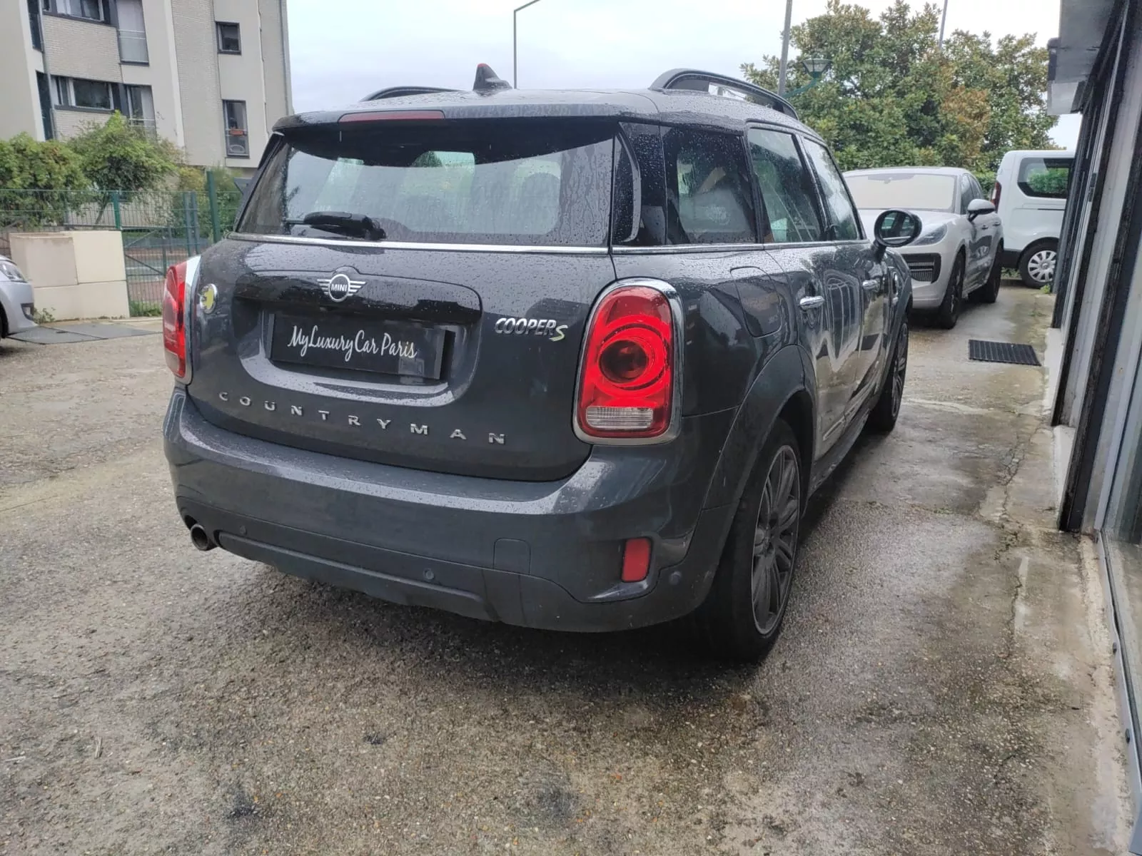 Photo de MINI COUNTRYMAN II (F60) COOPER SE ALL4 