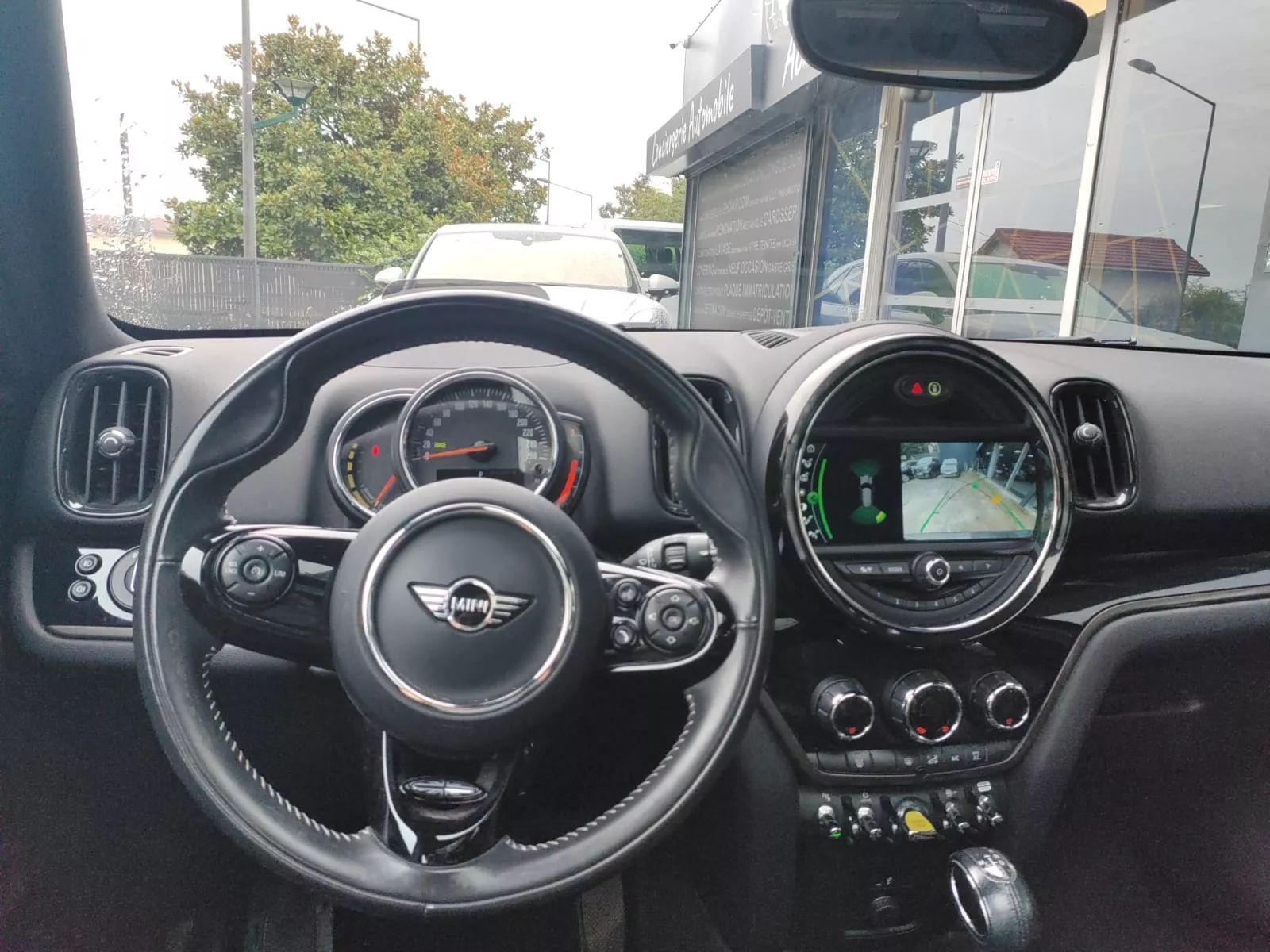 Photo de MINI COUNTRYMAN II (F60) COOPER SE ALL4 