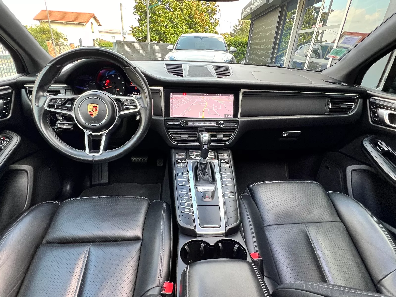 Photo de PORSCHE MACAN