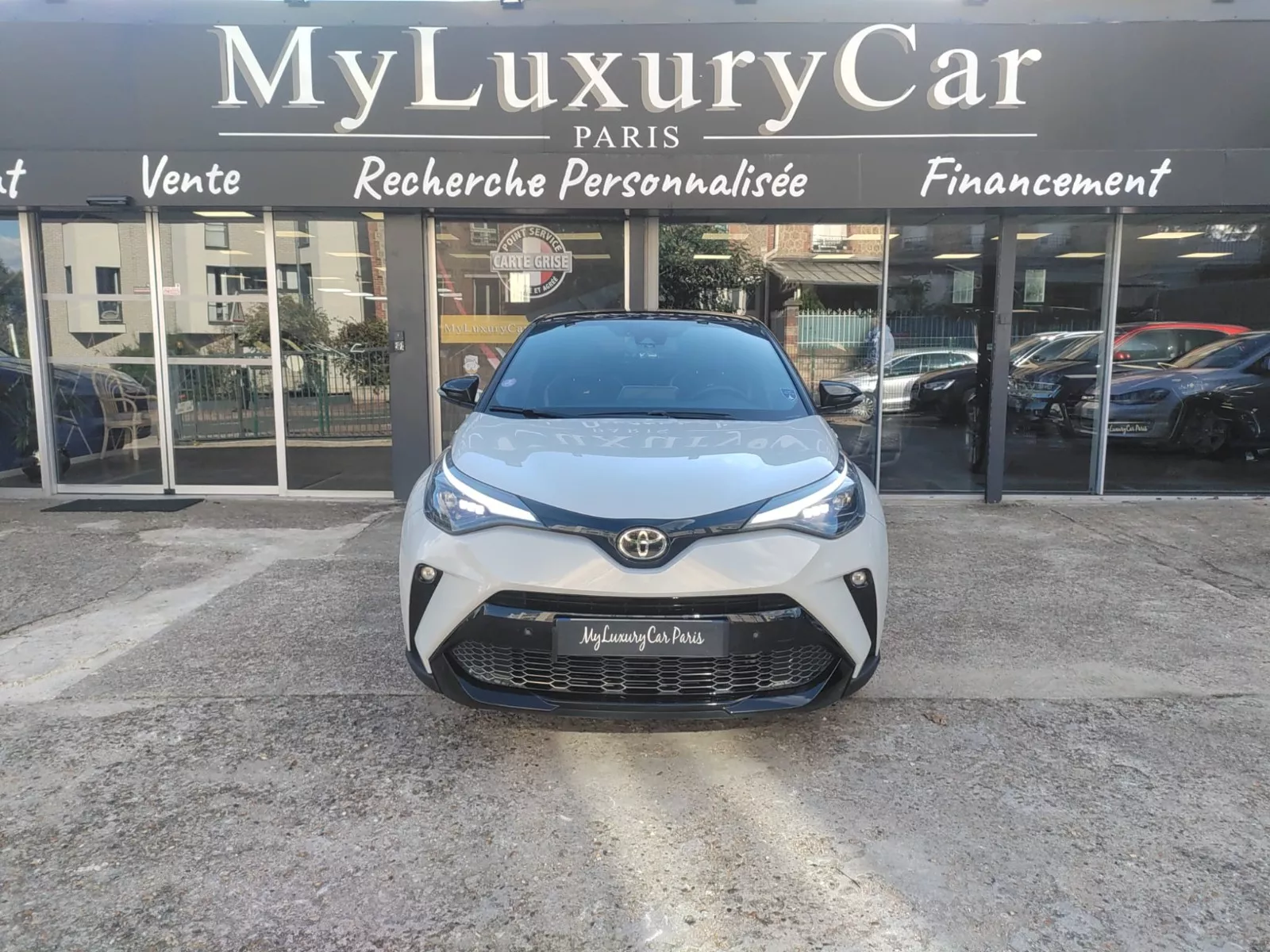 Photo de TOYOTA C-HR HYBRIDE MY20