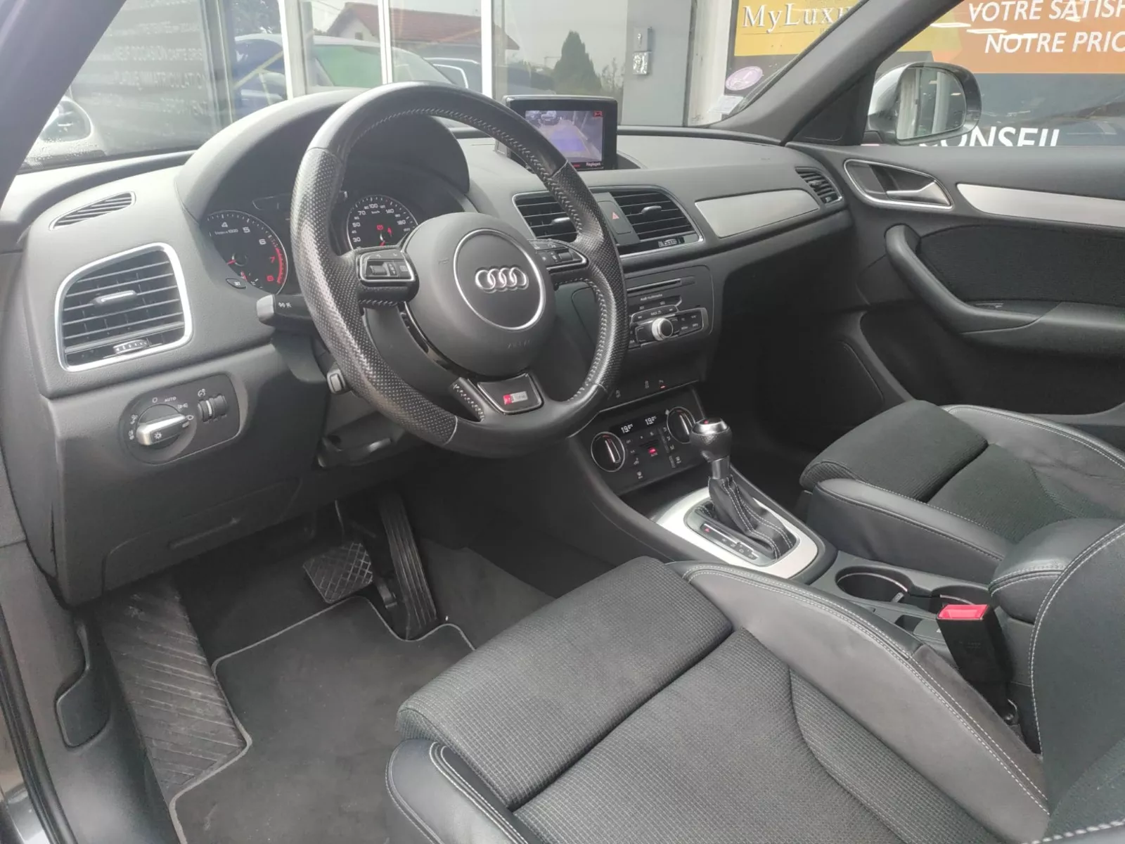 Photo de AUDI Q3