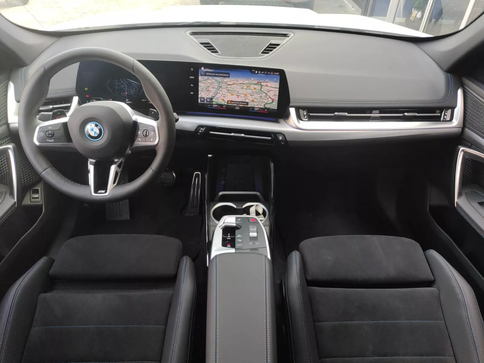 Photo de BMW X1 U11