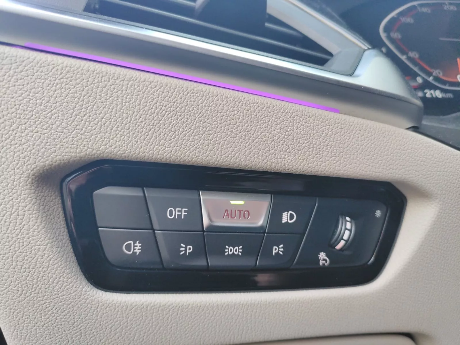 Photo de BMW SERIE 4 G26