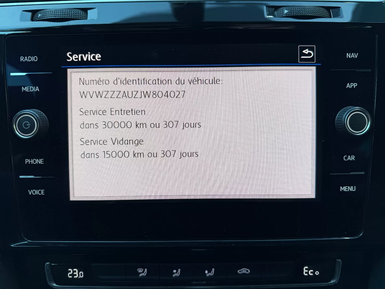 Photo de VOLKSWAGEN GOLF