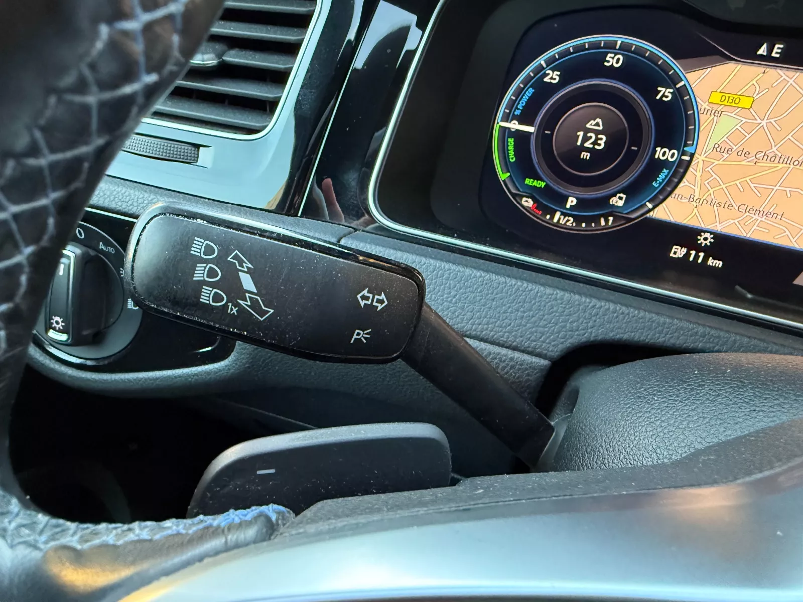 Photo de VOLKSWAGEN GOLF