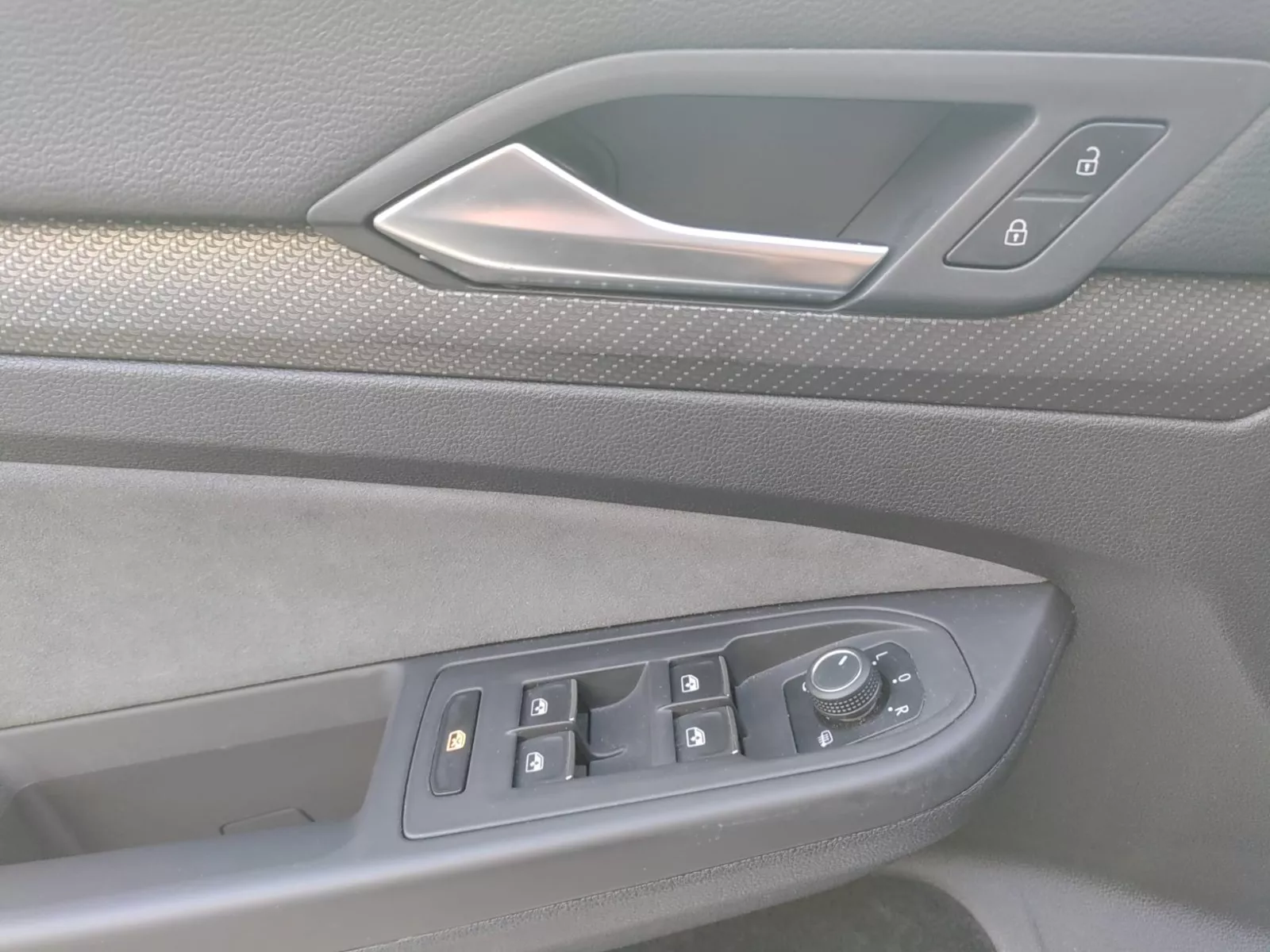 Photo de VOLKSWAGEN GOLF