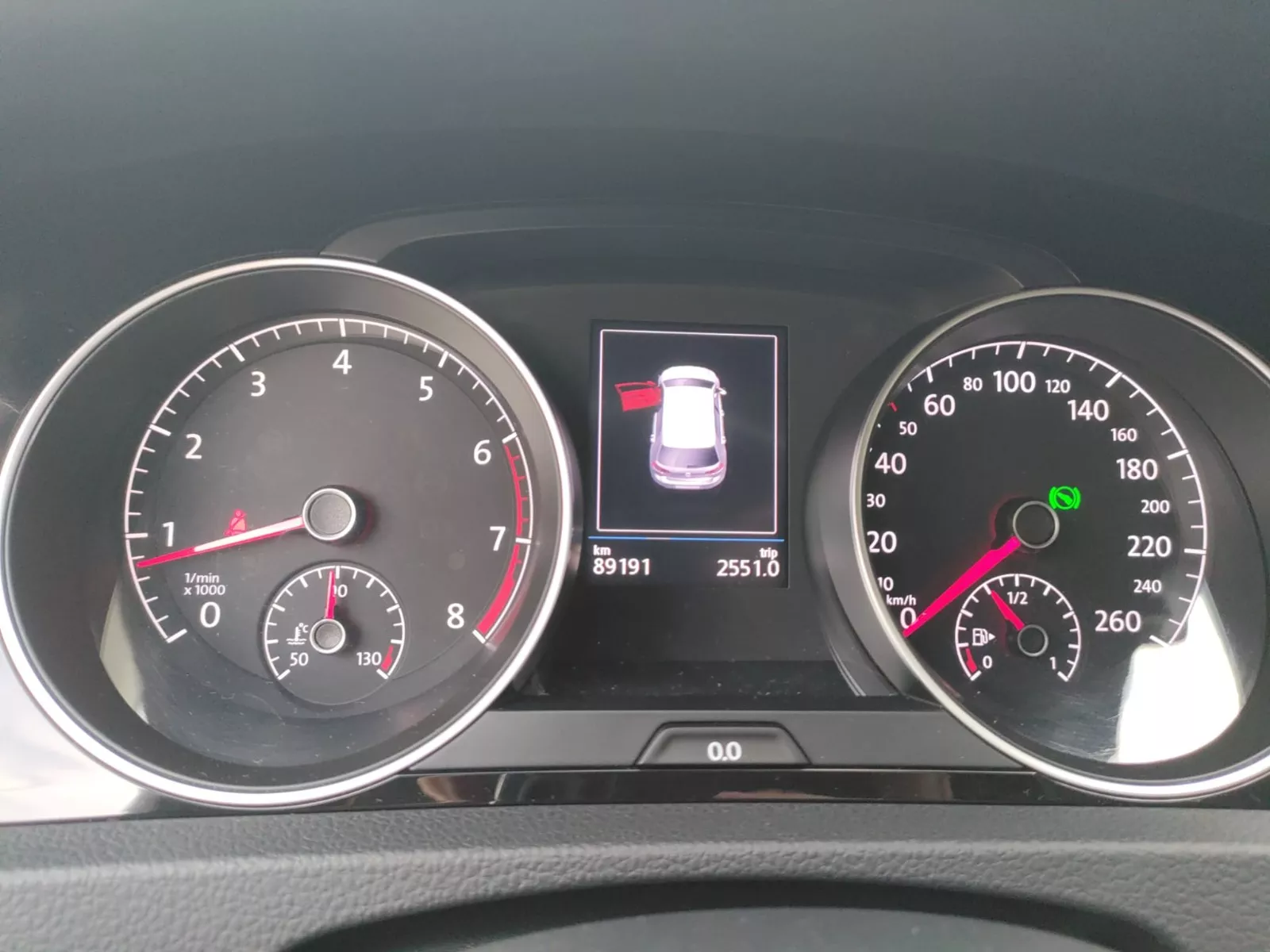 Photo de VOLKSWAGEN GOLF