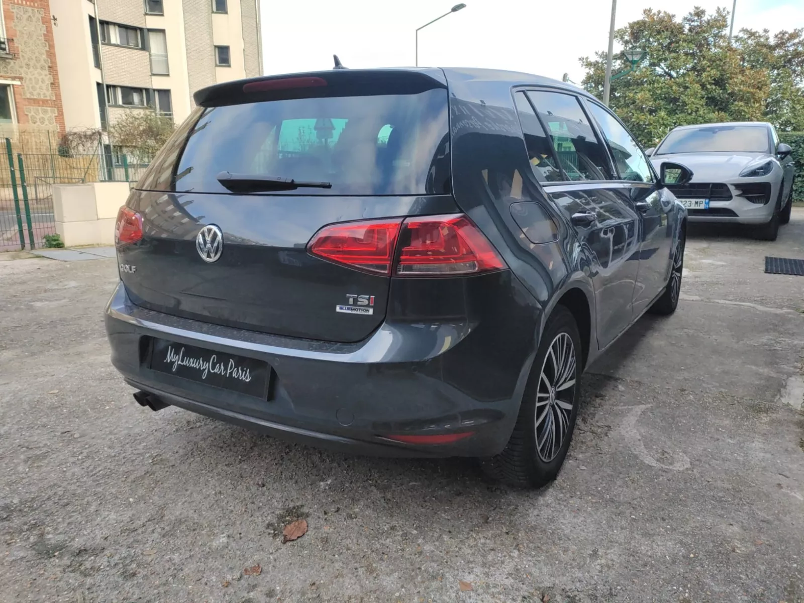 Photo de VOLKSWAGEN GOLF