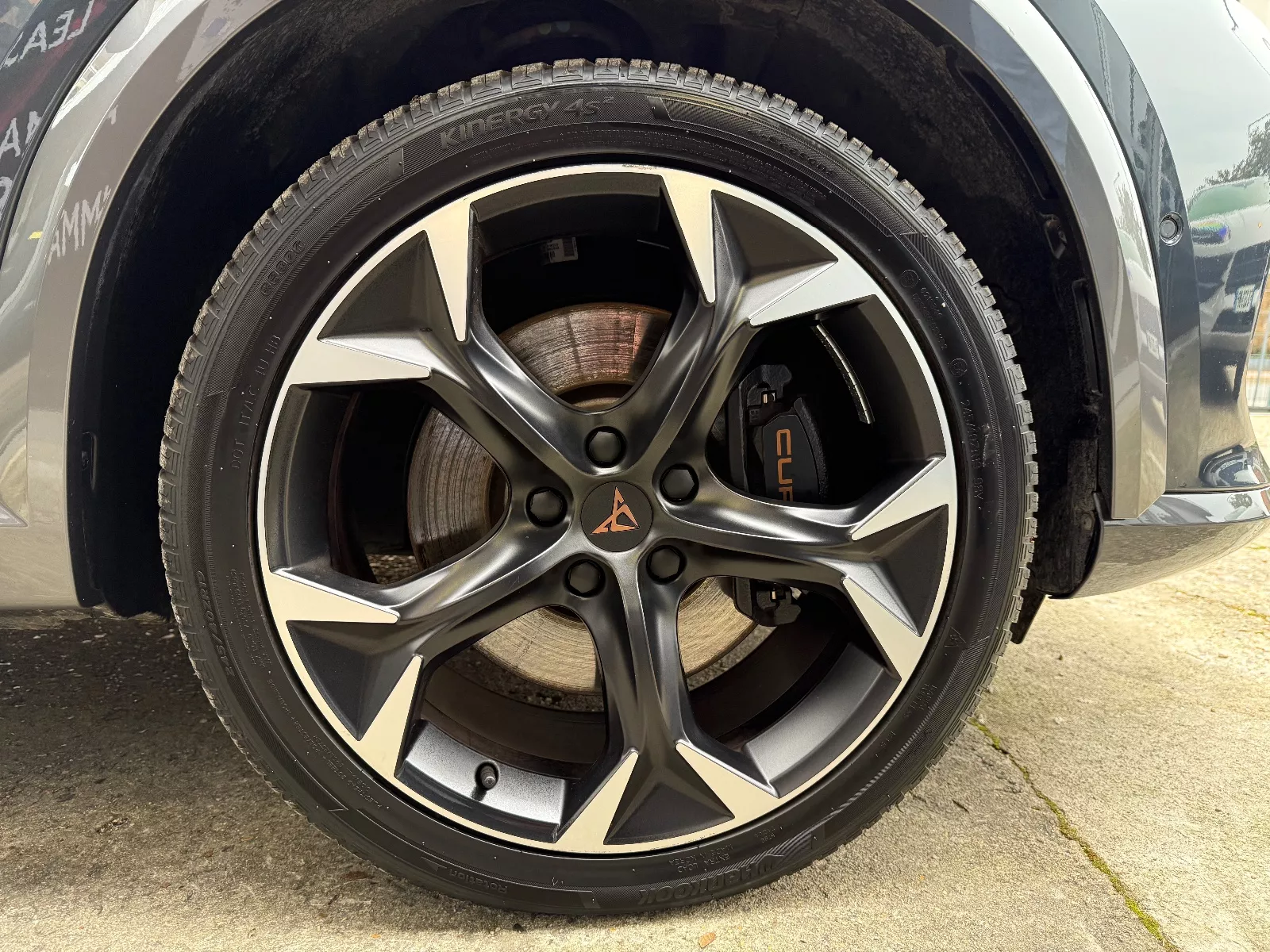 Photo de CUPRA FORMENTOR