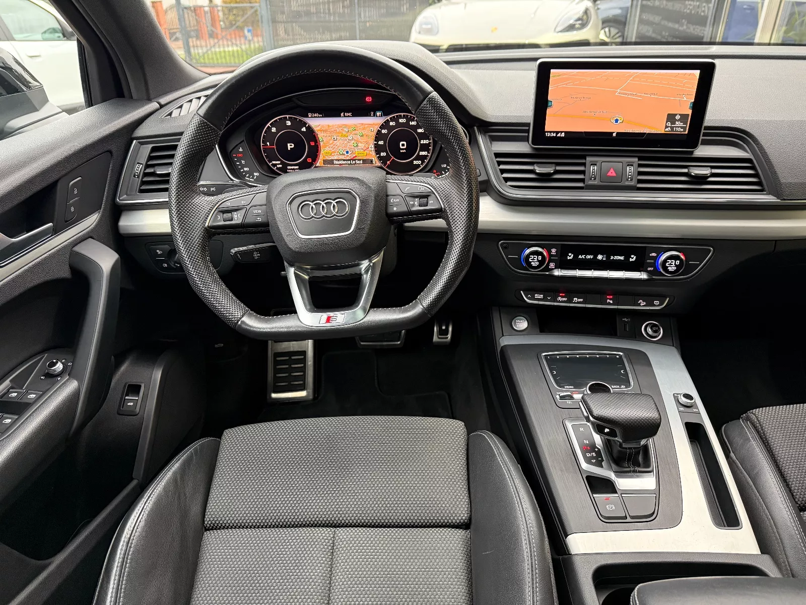 Photo de AUDI Q5