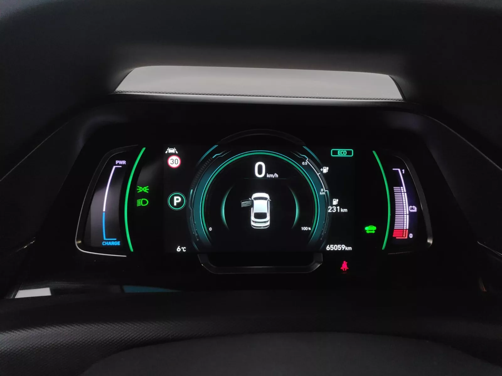 Photo de HYUNDAI IONIQ