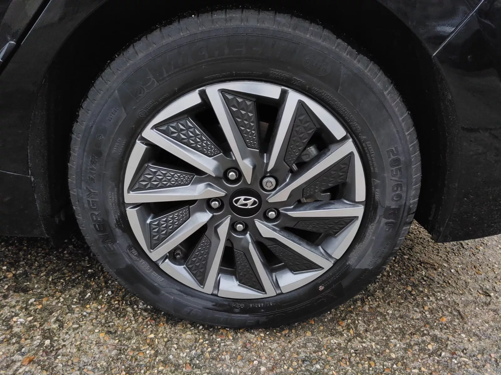 Photo de HYUNDAI IONIQ