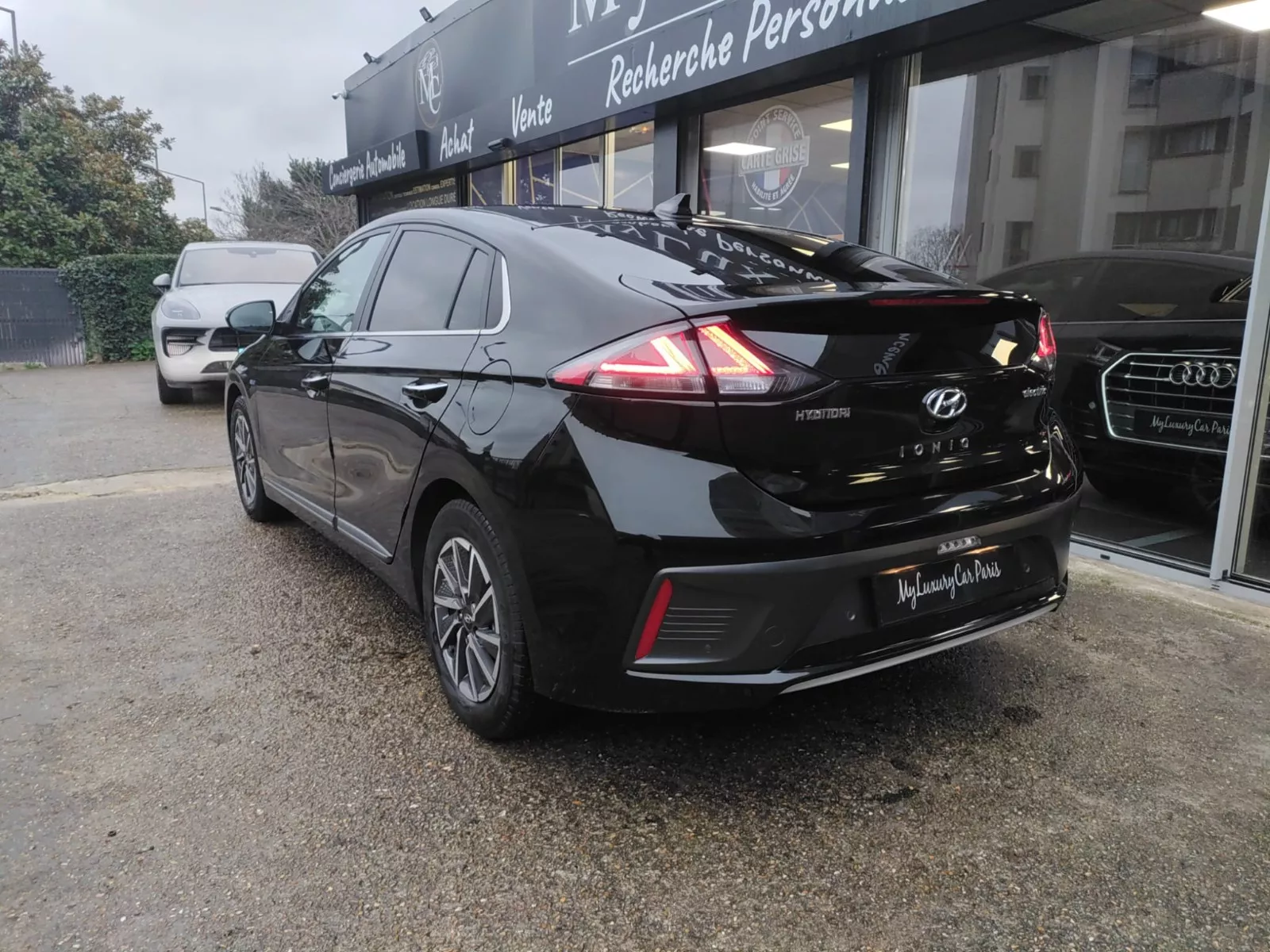 Photo de HYUNDAI IONIQ