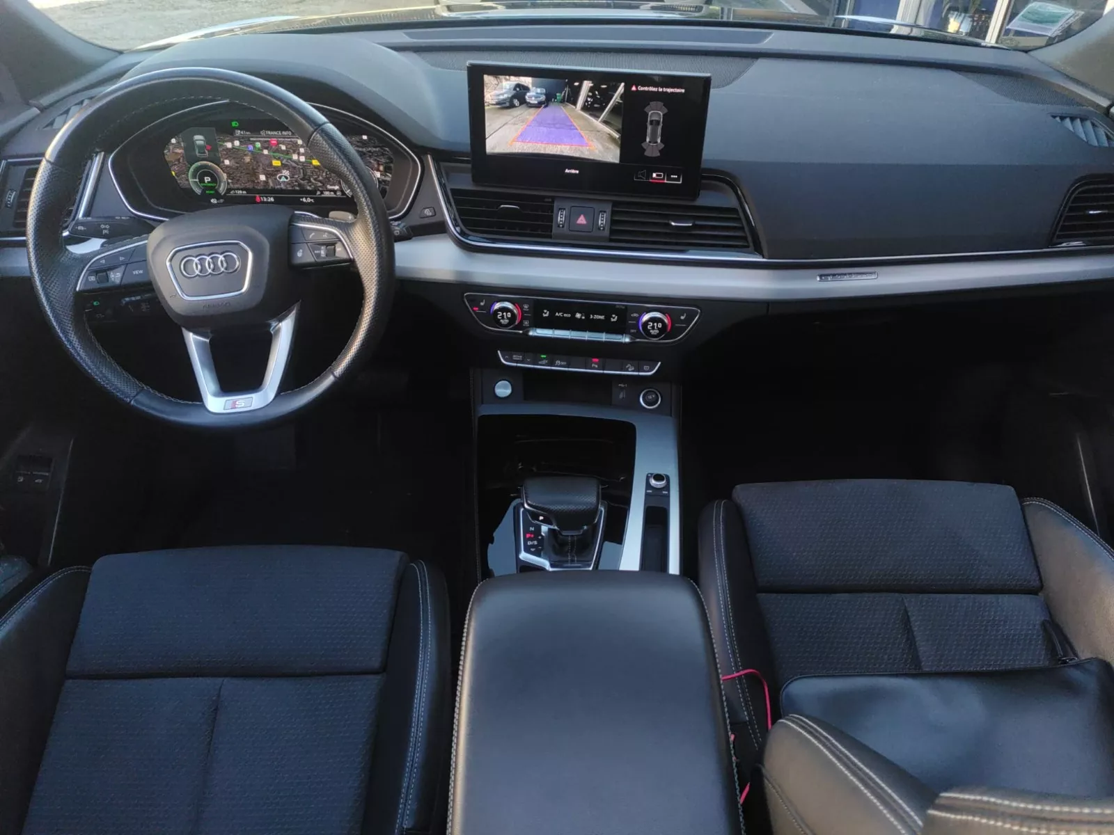 Photo de AUDI Q5