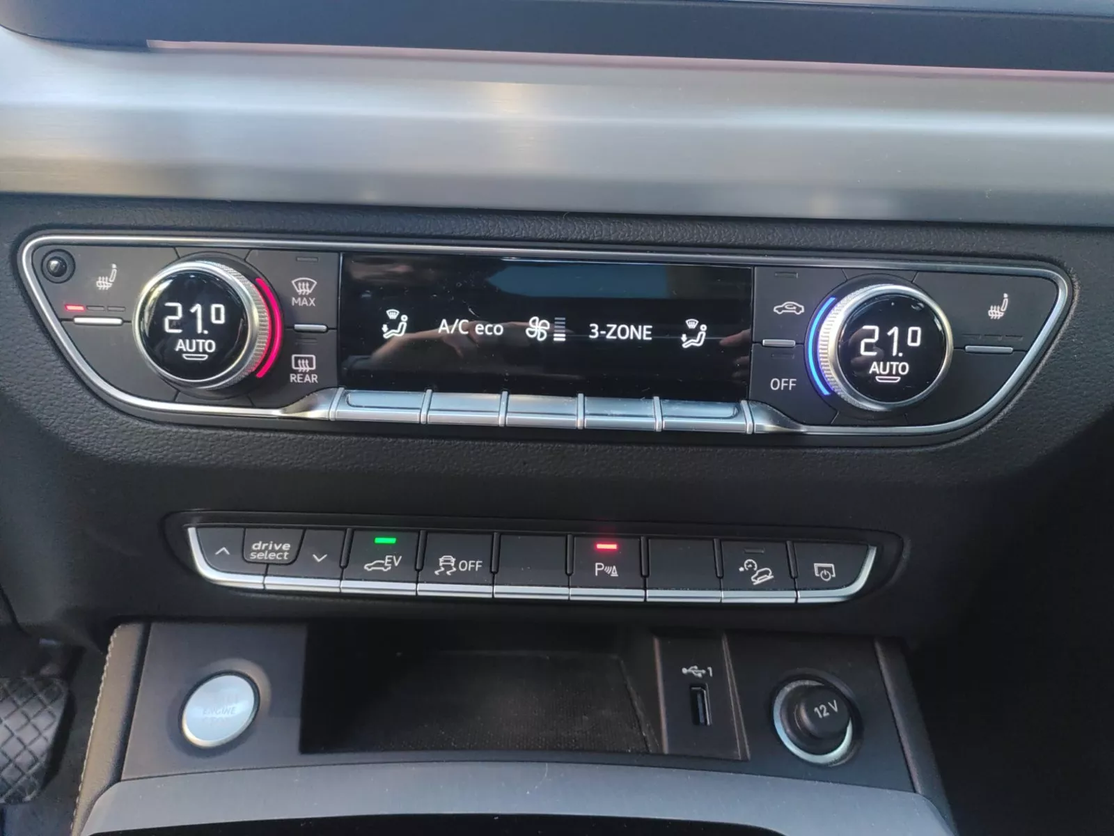 Photo de AUDI Q5
