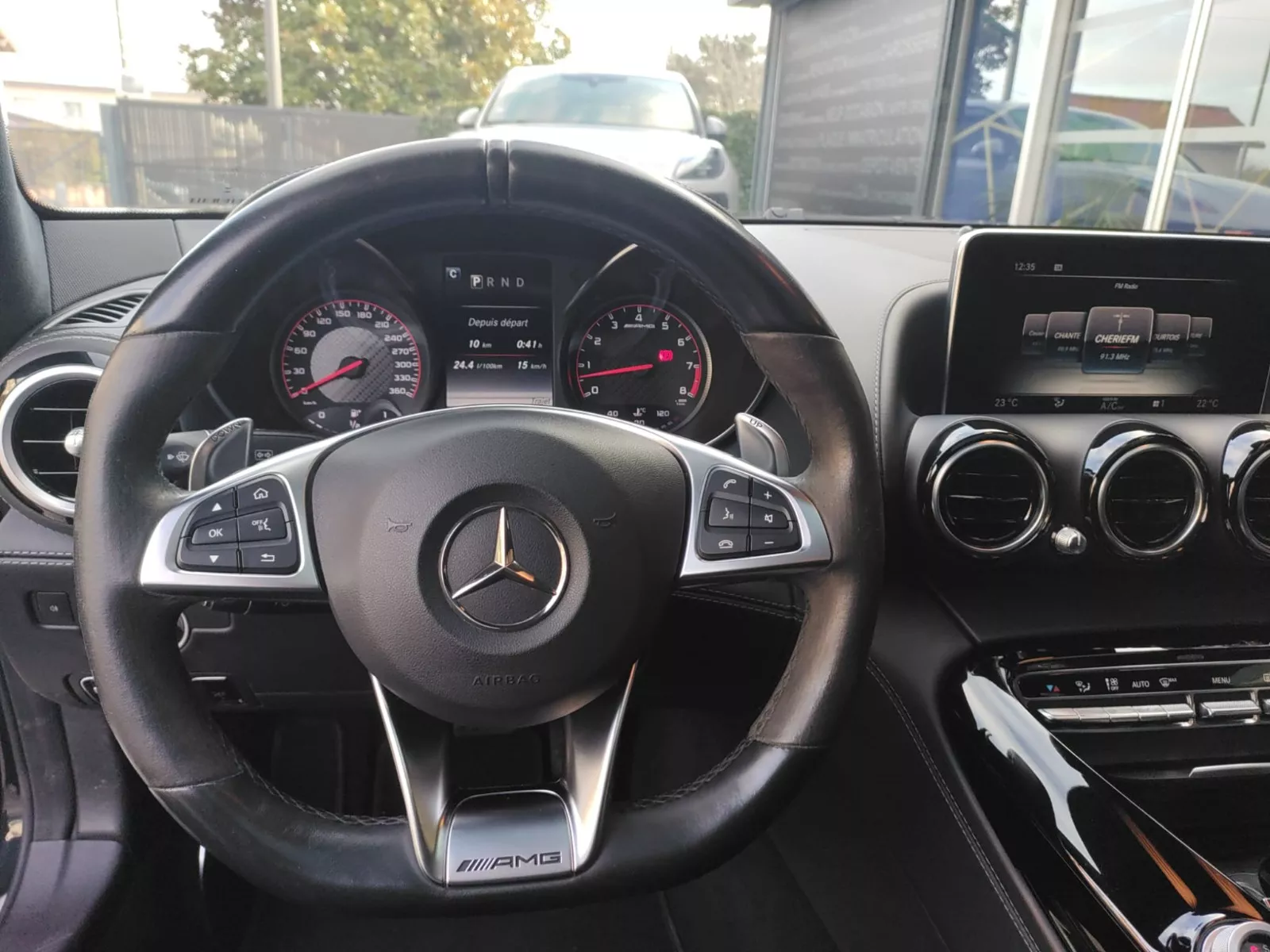 Photo de MERCEDES AMG GTS COUPÉ