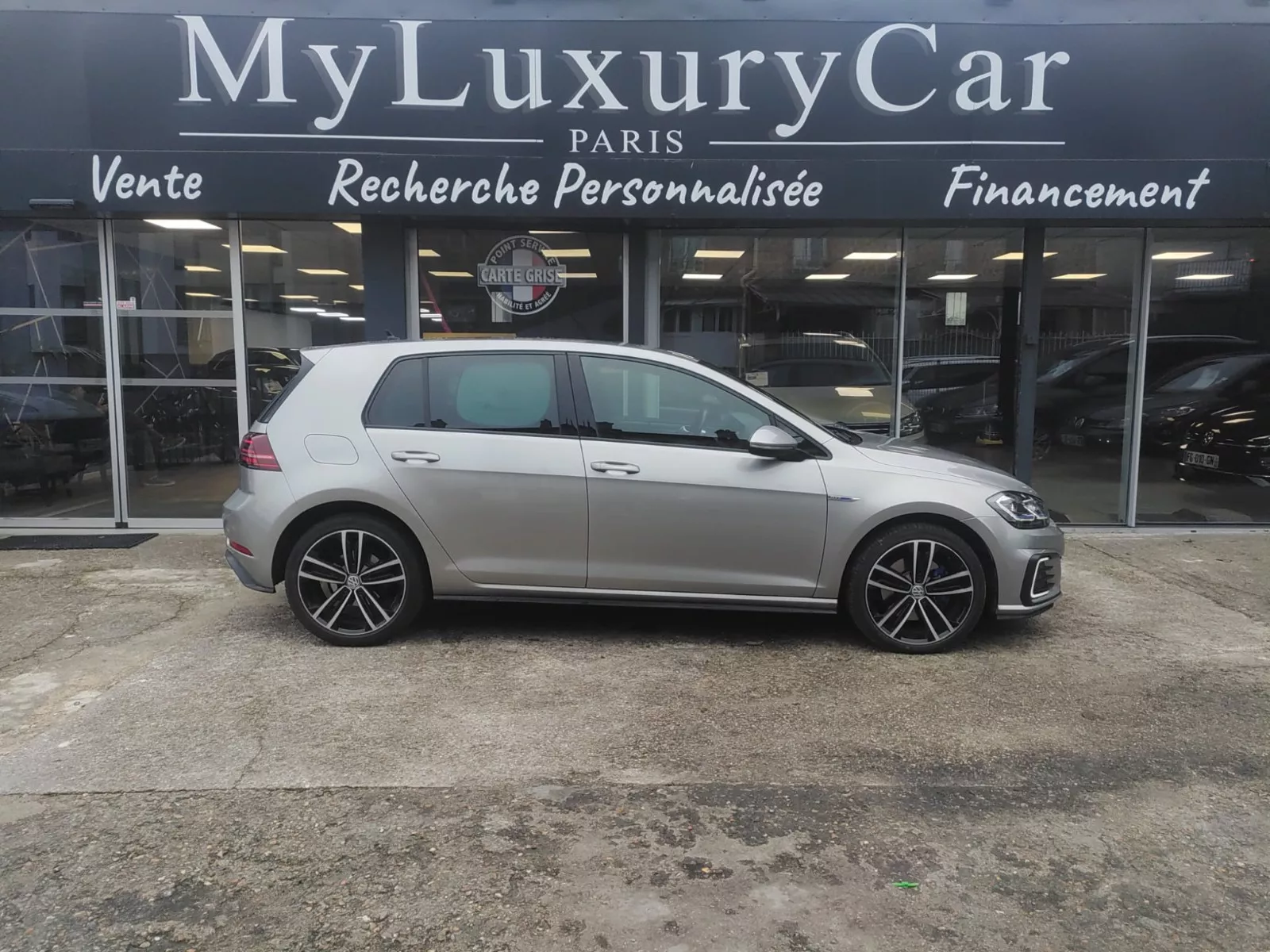 Photo de VOLKSWAGEN GOLF