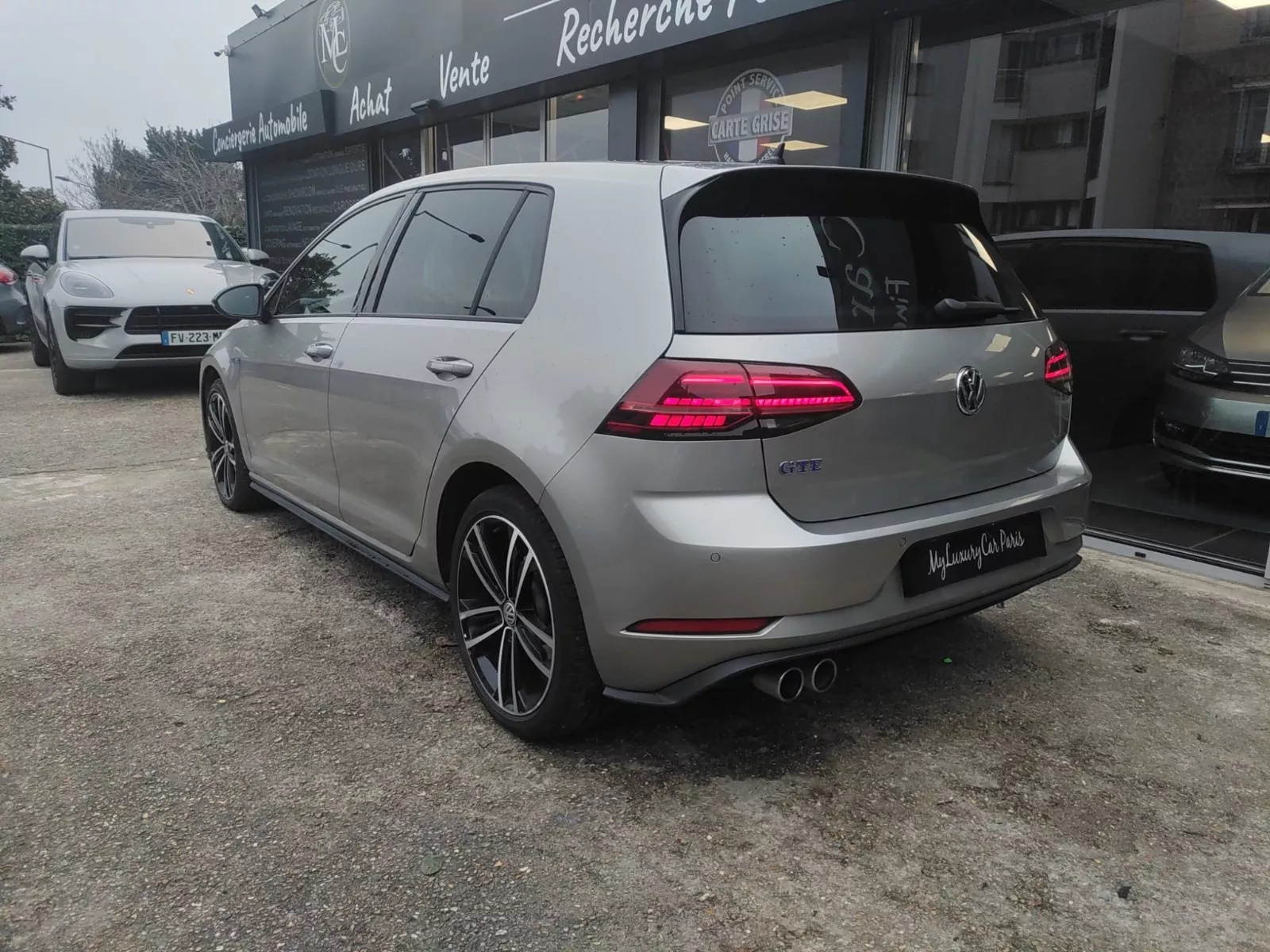 Photo de VOLKSWAGEN GOLF