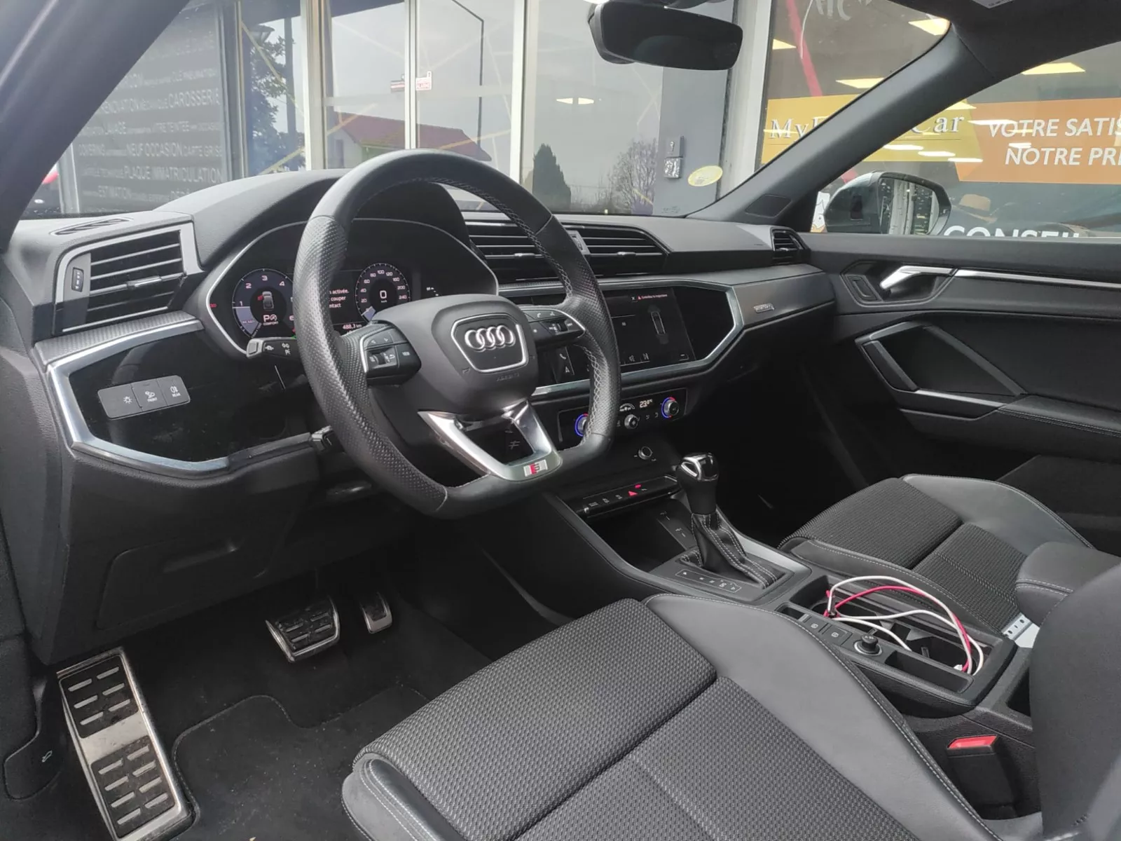 Photo de AUDI Q3 SPORTBACK